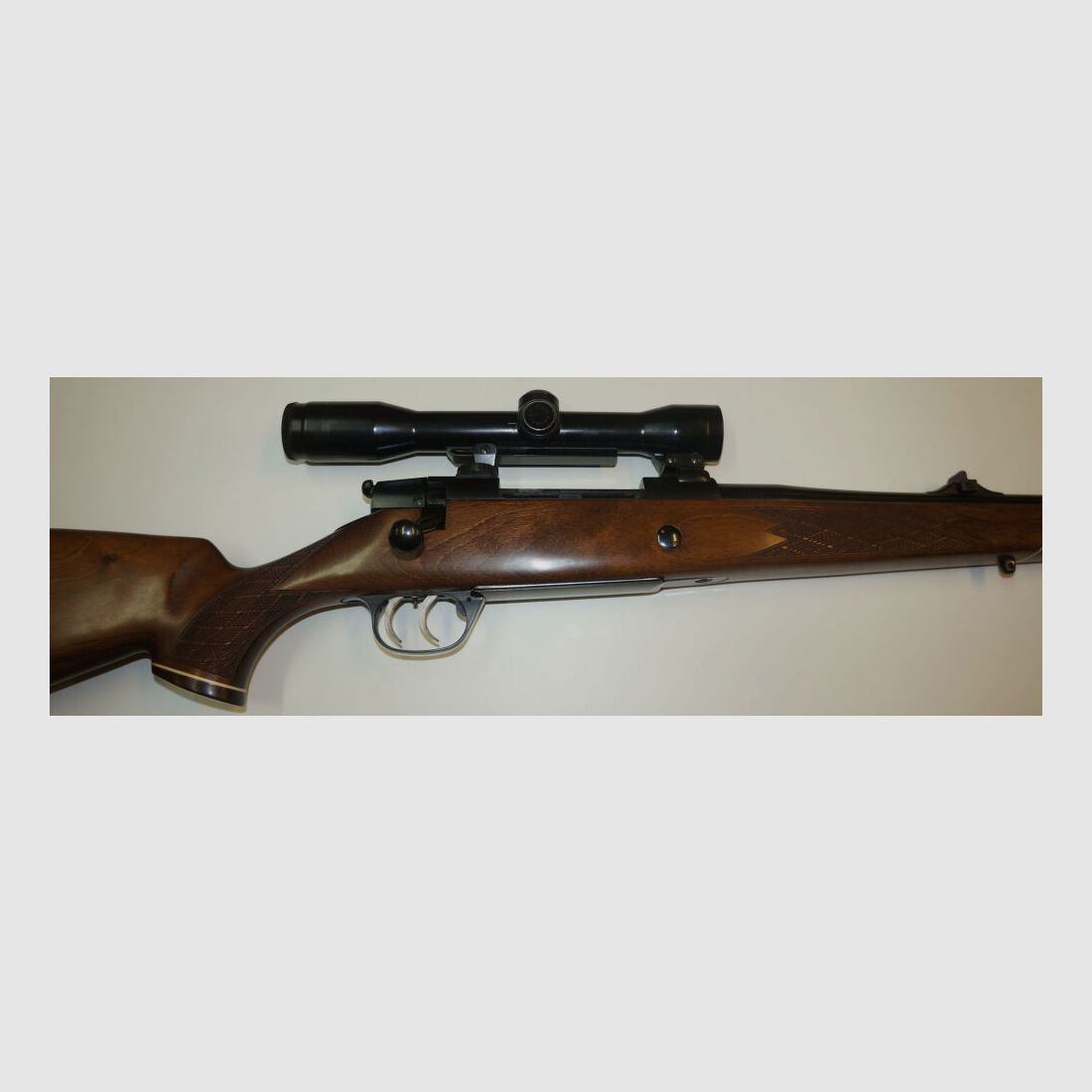 AKAH mit Carl Zeiss Zielfernrohr Diatal
