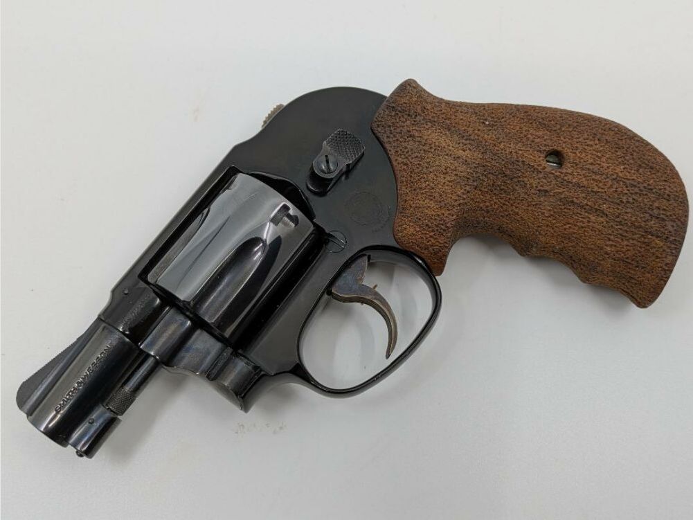S&W 38