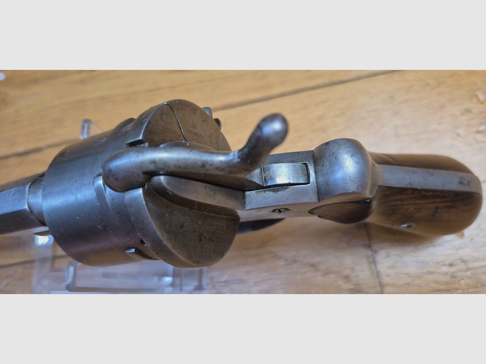 Schöner Revolver Typ Lefaucheux — Belgische Qualitätsfertigung — Kal. 12 mm broche — Großes Modell — Monomatrikulation — Marineanker — Sehr gute Mechanik und exzellenter Lauf – Sehr gutes Stück in TBE/TBE+, Bild 20 von 27
