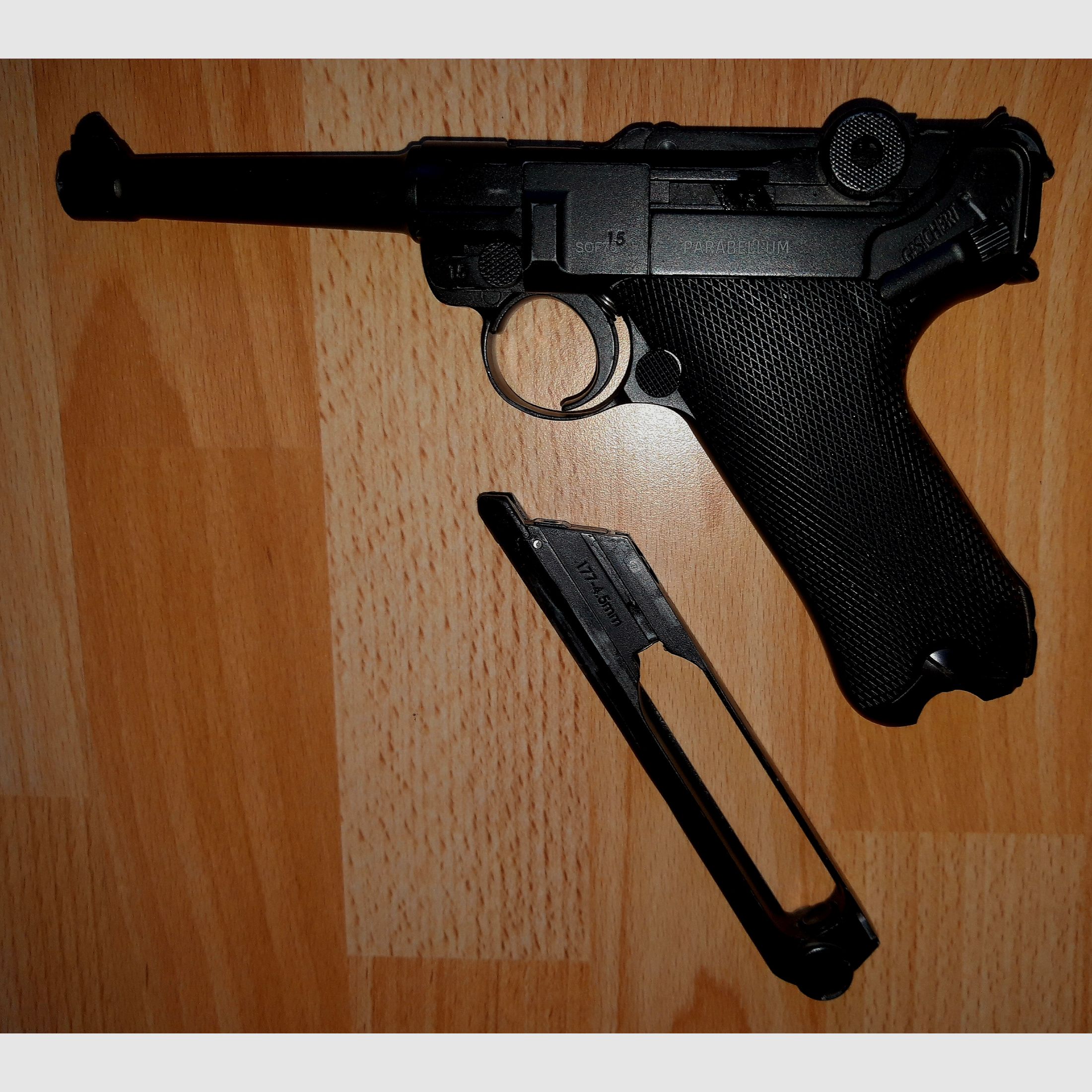 Gletcher Parabellum P08 Luger CO2 Luftpistole 4,5 mm BB Vollmetall Blowback schwarz , Bild 2 von 6
