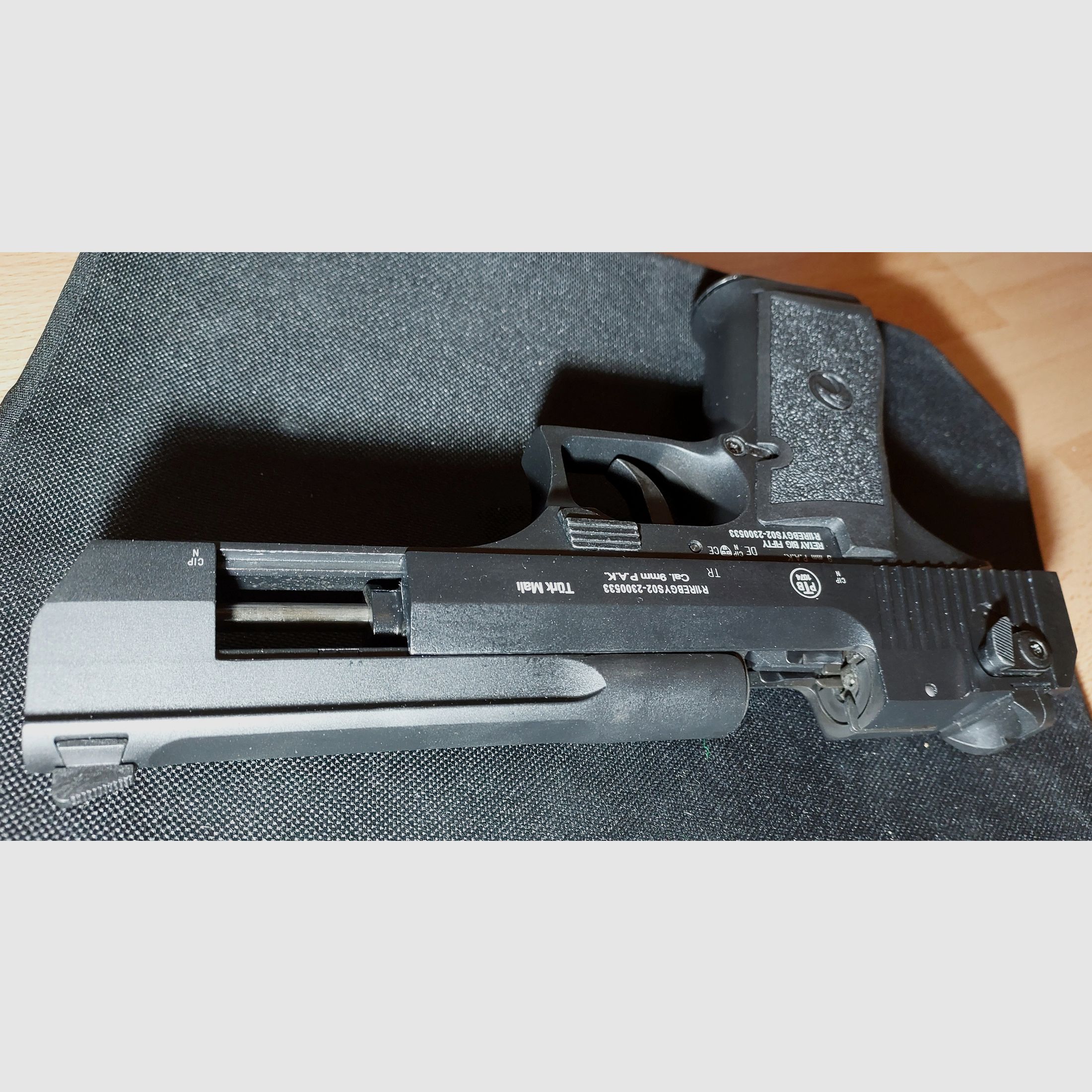 Retay Big Fifty Schreckschusspistole 9mm P.A.K. brüniert (PTB 1074)