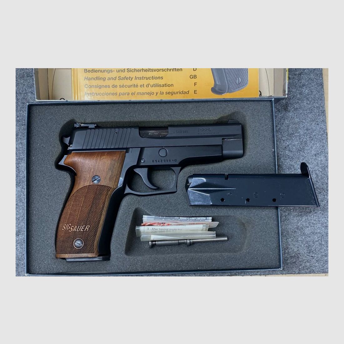 SIG Sauer P226 Sport Classic 9mmLuger