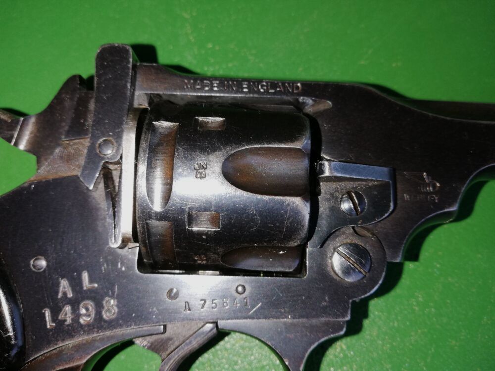 Webley & Scott Mark IV, imagen 5 de 7