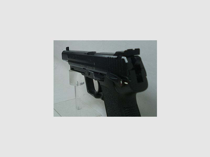 USP Elite Kal.9mmLuger - geblackt, 18Schoten