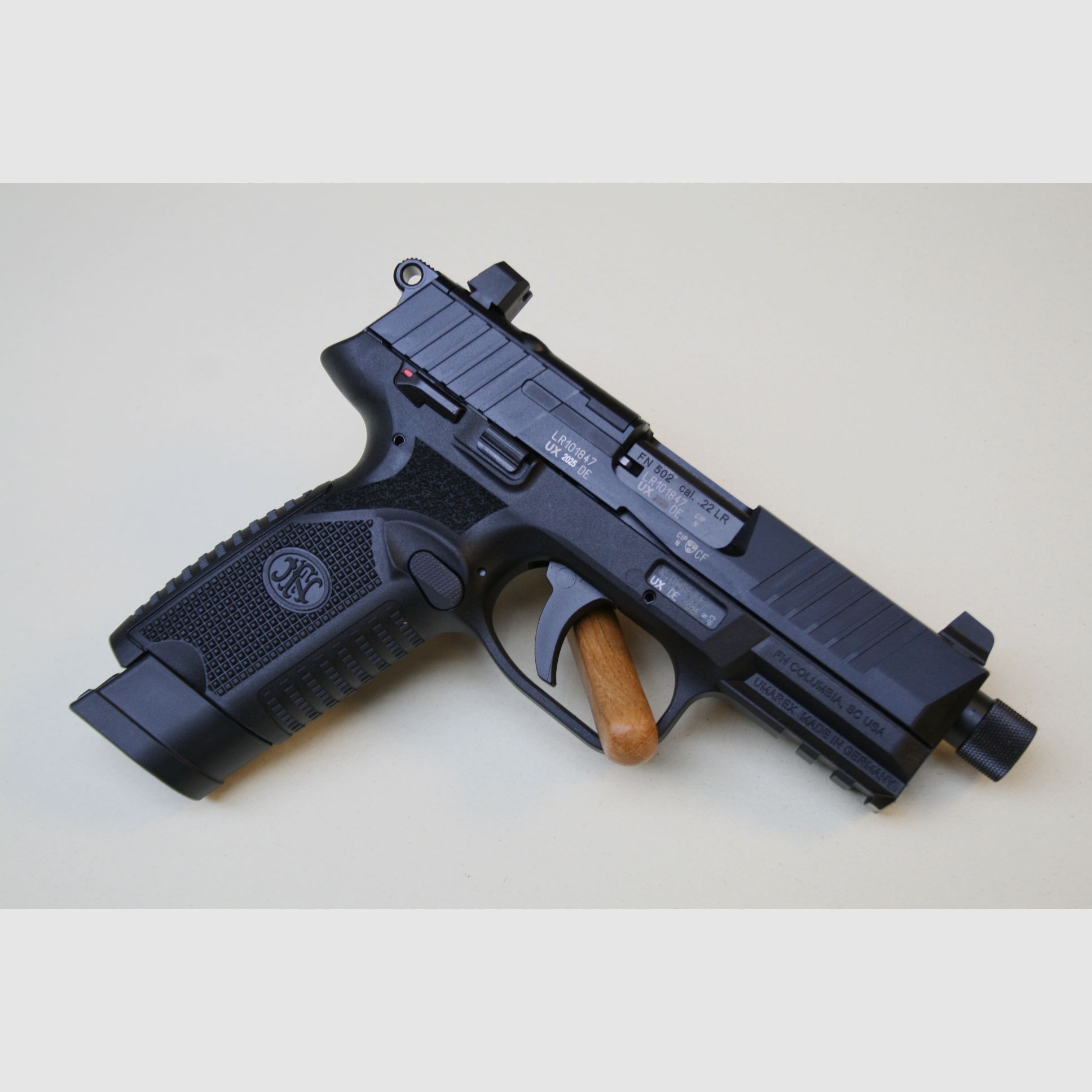 Pistole Browning FN 502 Tactical Kaliber .22lr – SCHWARZ, Bild 3 von 7