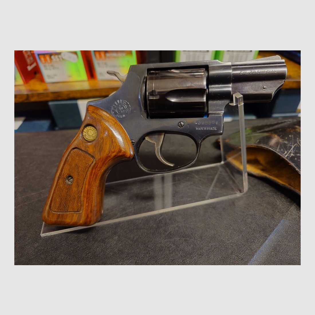 Taurus 85