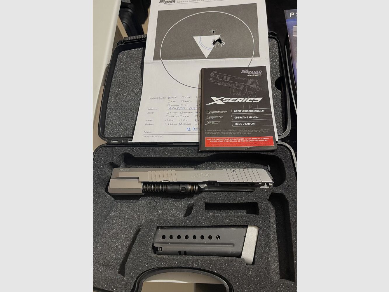 Sig Sauer P220 X-SIX Classic (Set with 9mm conversion system!)