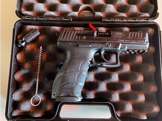 Umarex Heckler & Koch P30 Schreckschusspistole 9mm PAK 15 schüssig  NEU und unbenutzt mit Koffer 