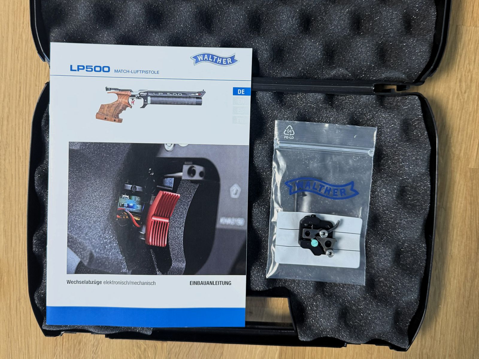 Walther LP 500 Meistermanufaktur mit el. Abzug, blau, 5D Griff M/L mit viel Zubehör