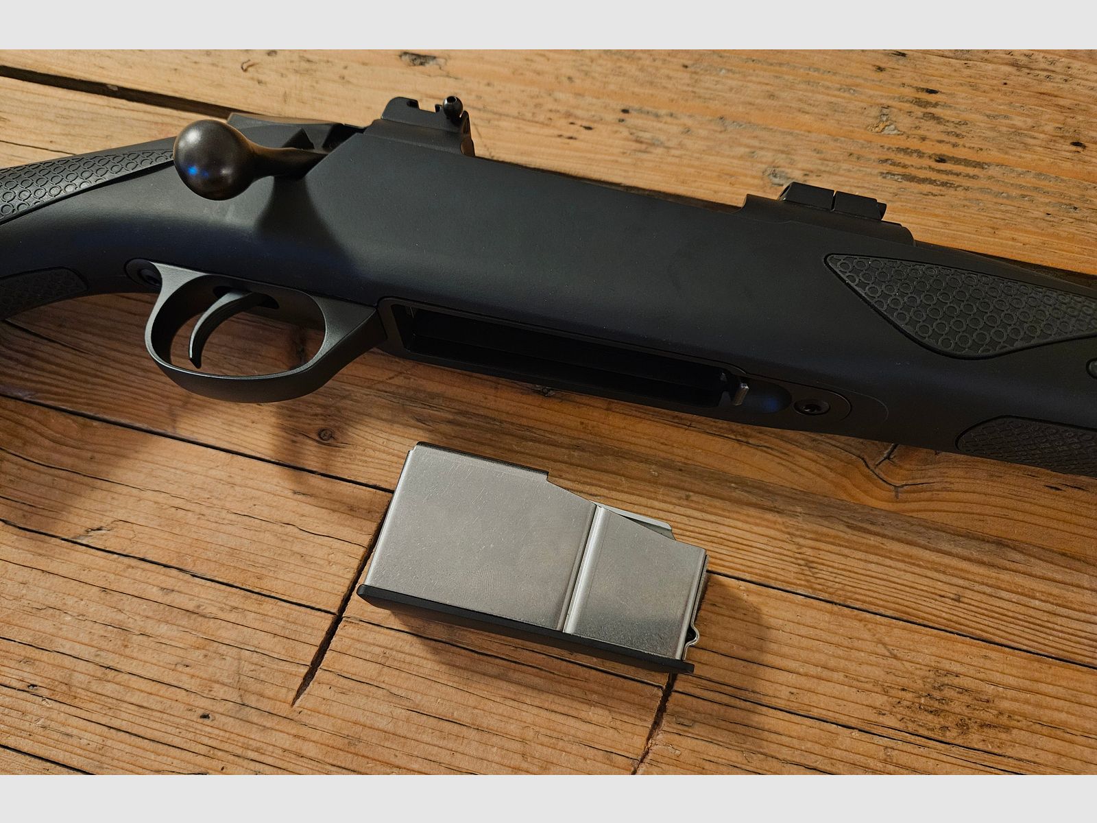 Sako 85 M 8x57 IS manual cocking Cerakote - no Sako 90 Sauer 202 101 Heym SR 21 30 Mauser 98 12 Blaser R8 308 30-06 9.3x62