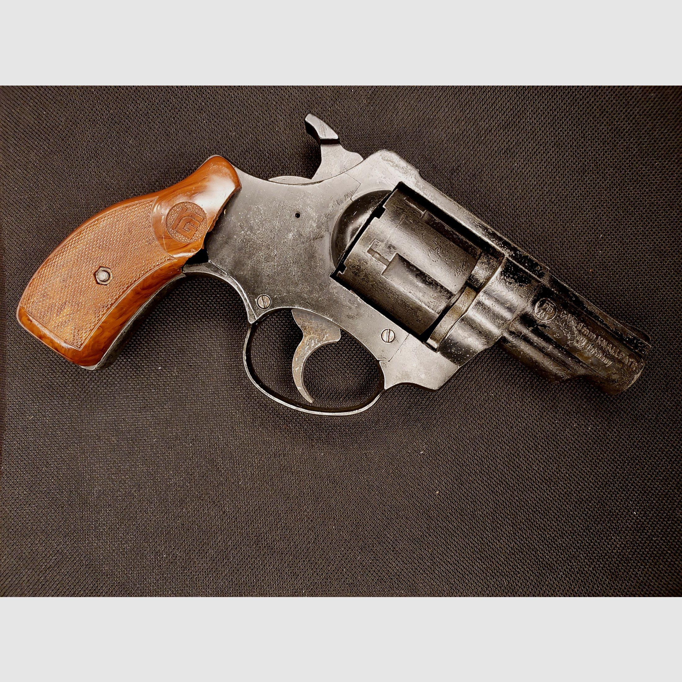 Röhm RG79 Schreckschuss Revolver brüniert (PTB 248) Rg 79