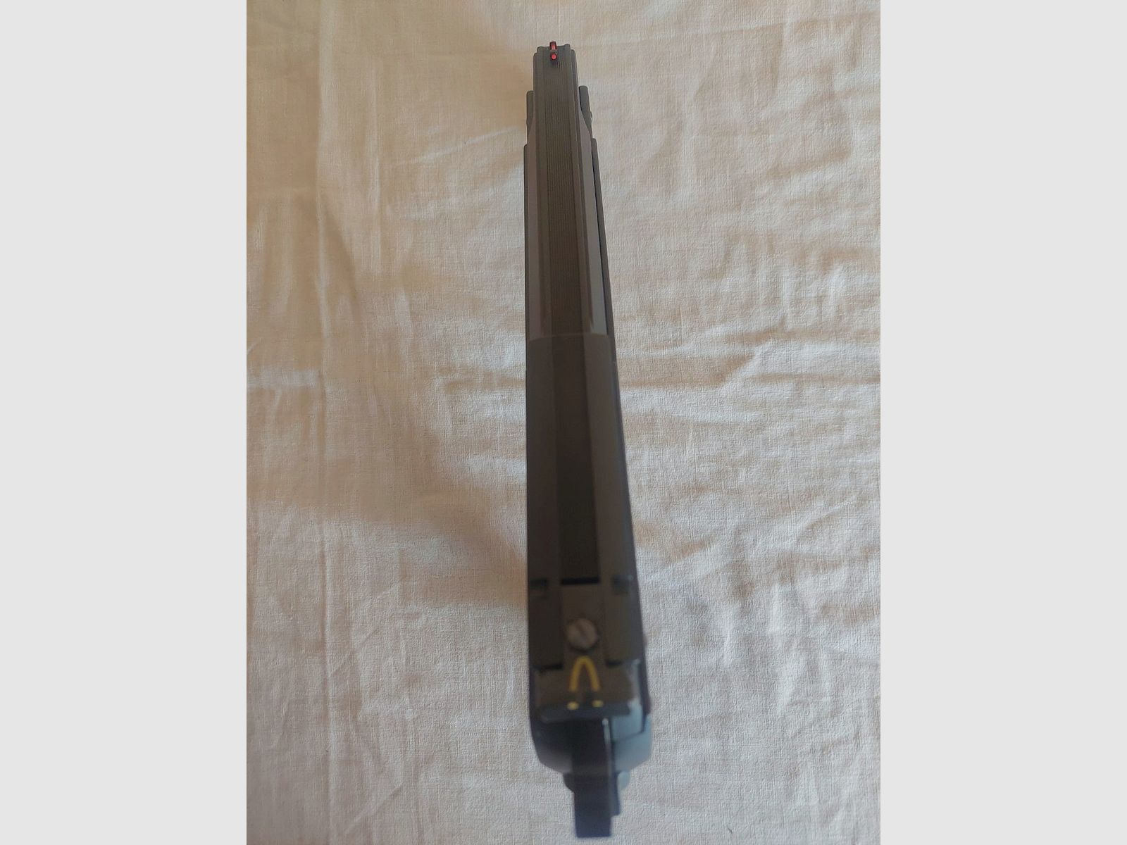 Weihrauch HW45 pistola ad aria compressa 5,5 mm Diabolo brunita + accessori, immagine 14 di 16