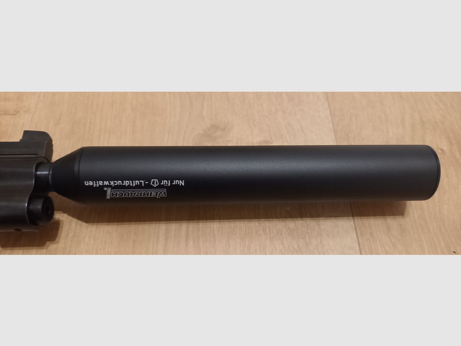 Luftgewehr Weihrauch HW 77 KT Kal. 4,5mm mit Lochschaft, Schalldämpfer und Optik