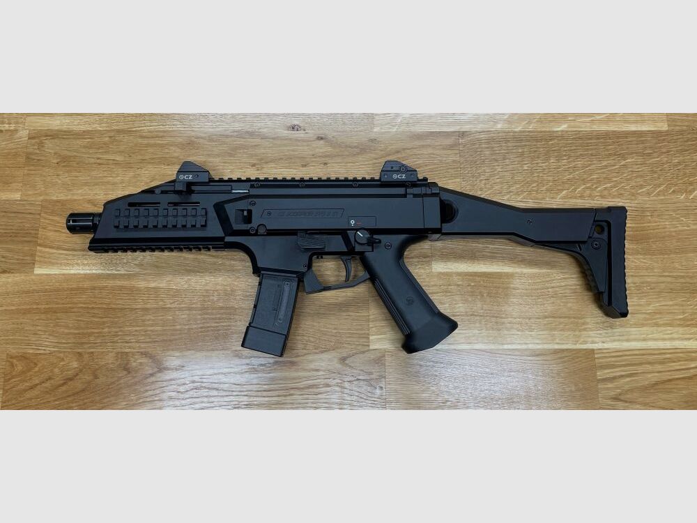 Pistolet CZ Skorpion EVO3 S1 semi-automatique 9mm Luger
