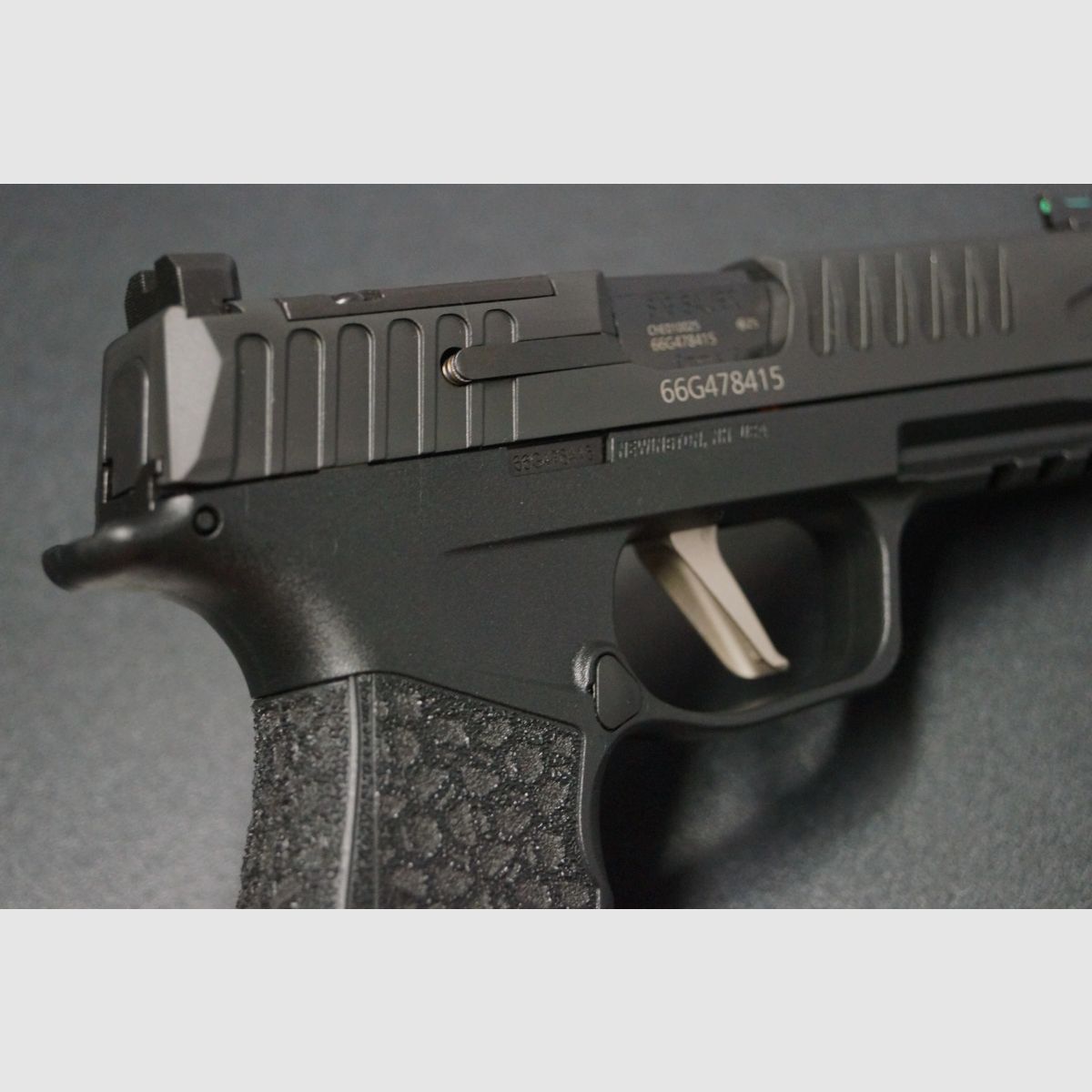 Sig Sauer P365 Fuse, Bild 3 von 9