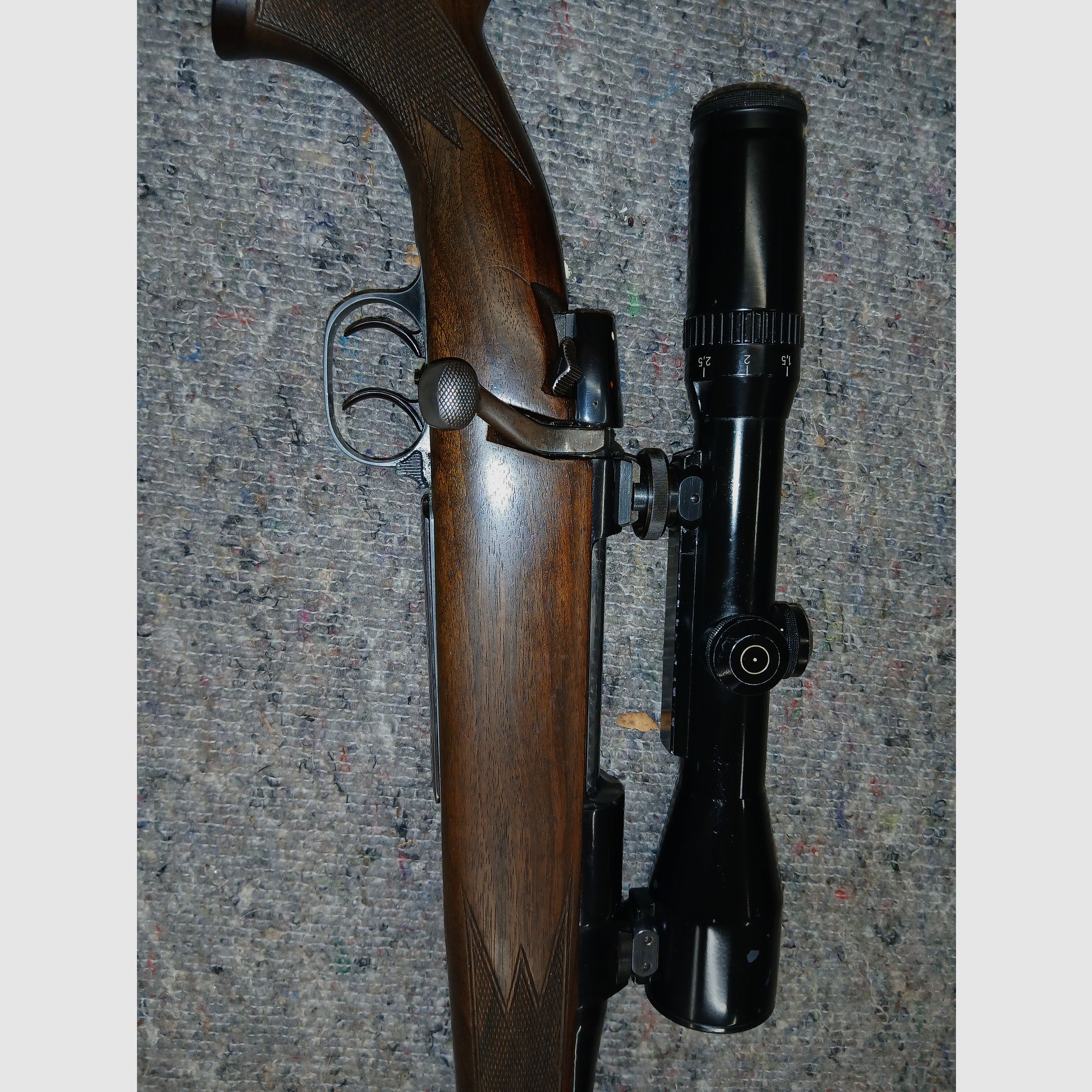 Büchse Heym SR 20 N Repetierbüchse 7x64 mit S&B 1,5-6x42 auf Schwenkmontage