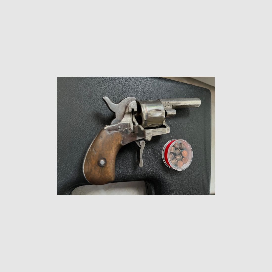 SCHRECKSCHUSS  REVOLVER  Kal. 6 mm  Zella Mehlis Seltenes Sammlerstück