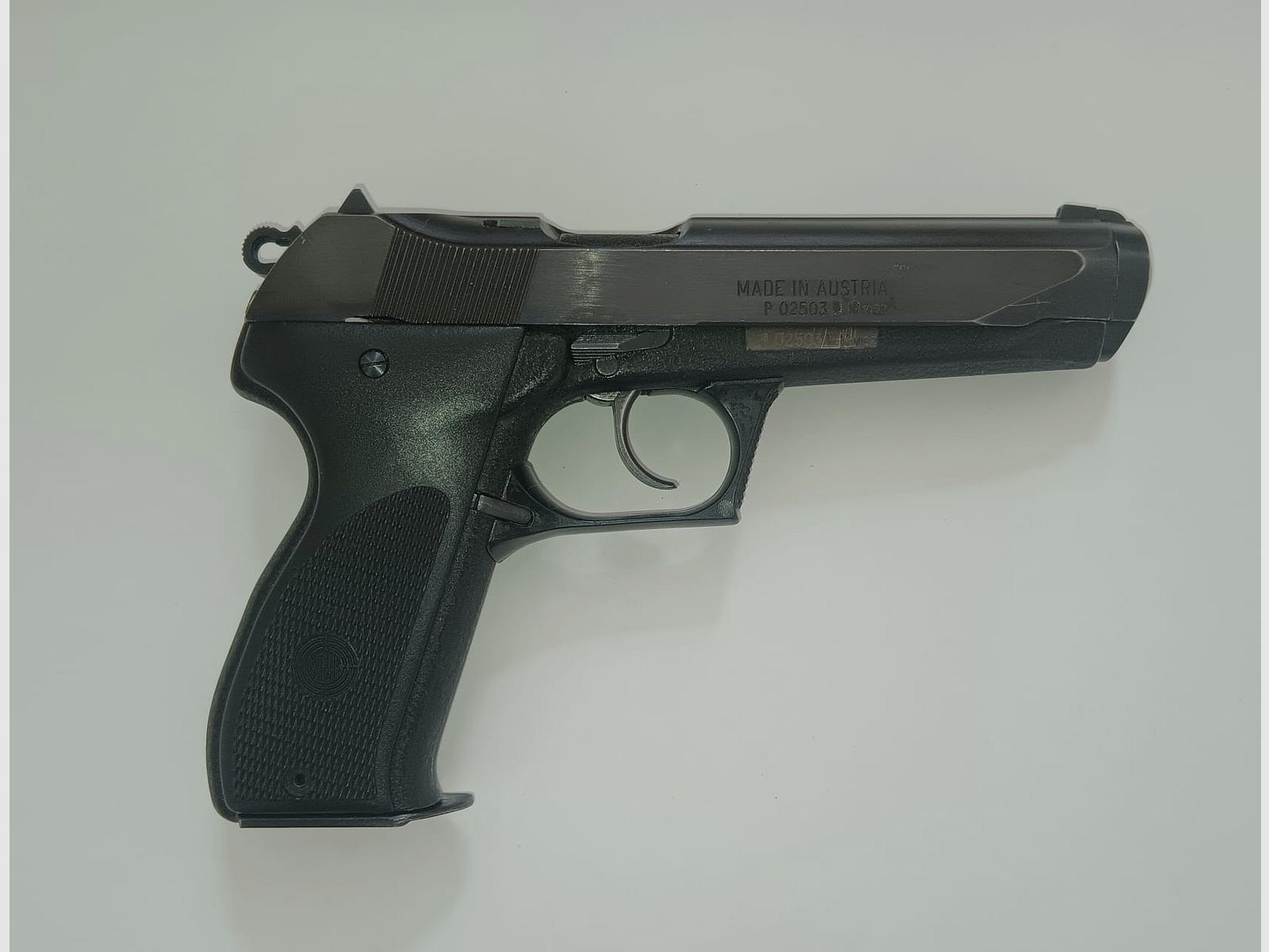 Pistola Steyr GB 9mm Para