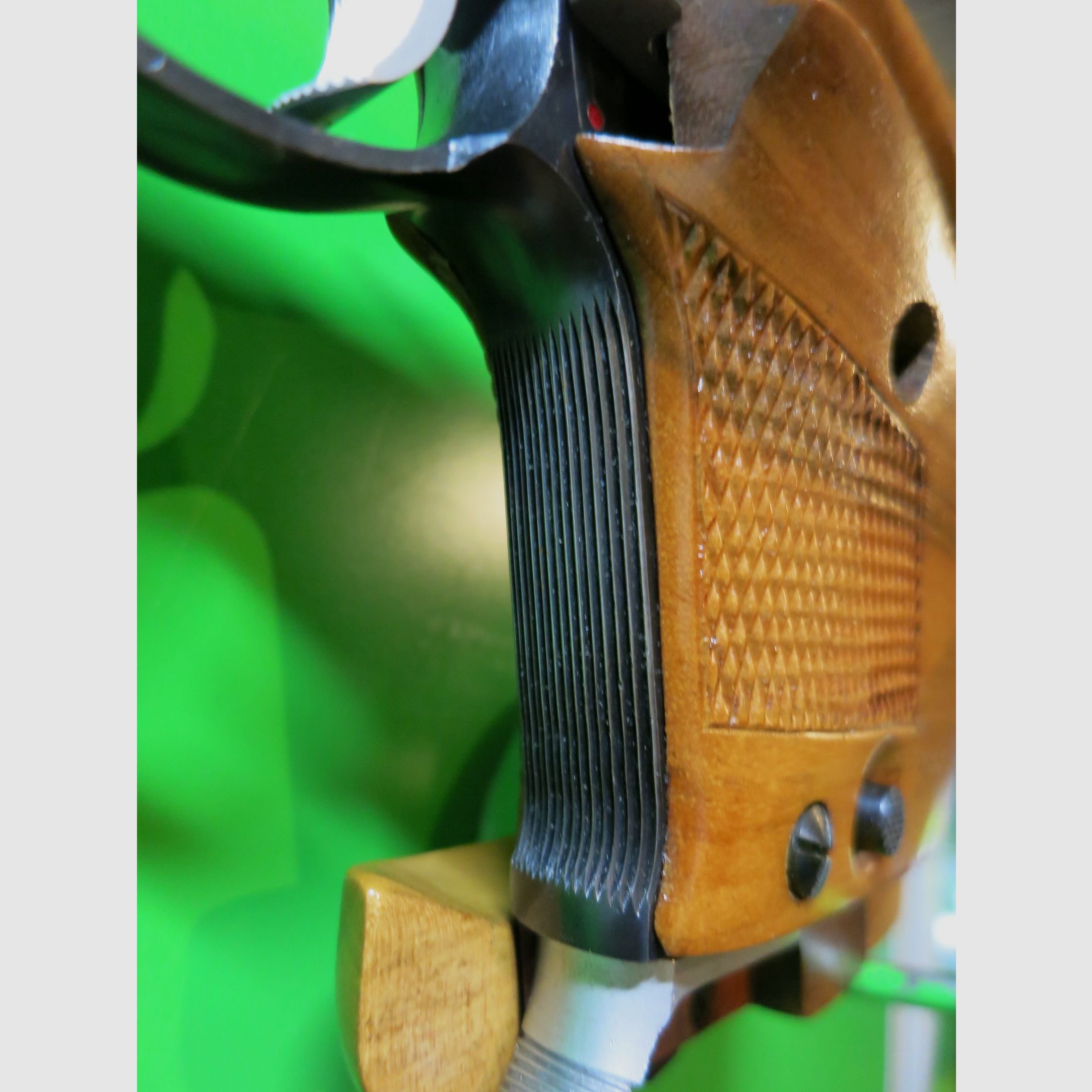 UNIQUE model "DES 69", top competition weapon, 22lr, adjustable sport grip #71-