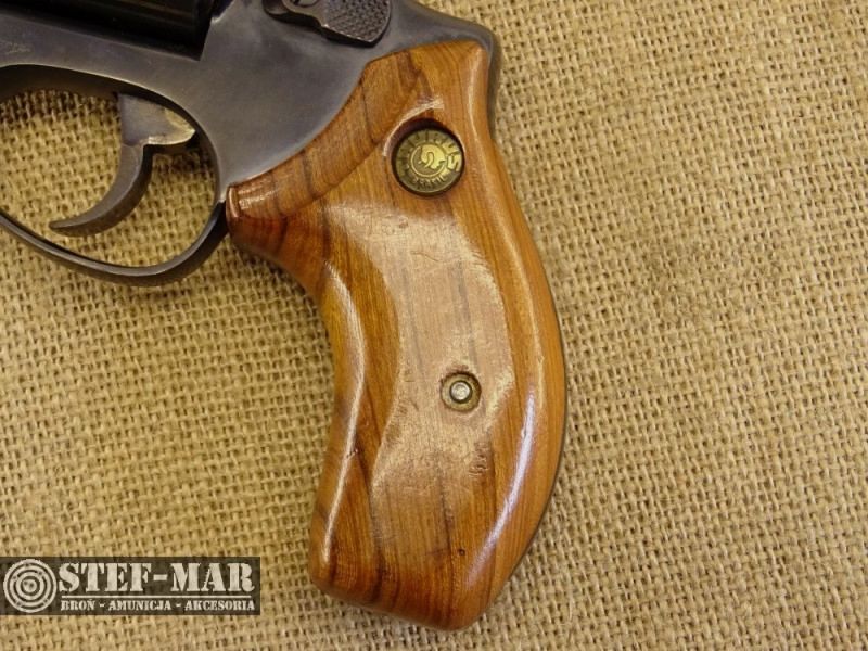 Taurus revolver [G127], image 4 of 21