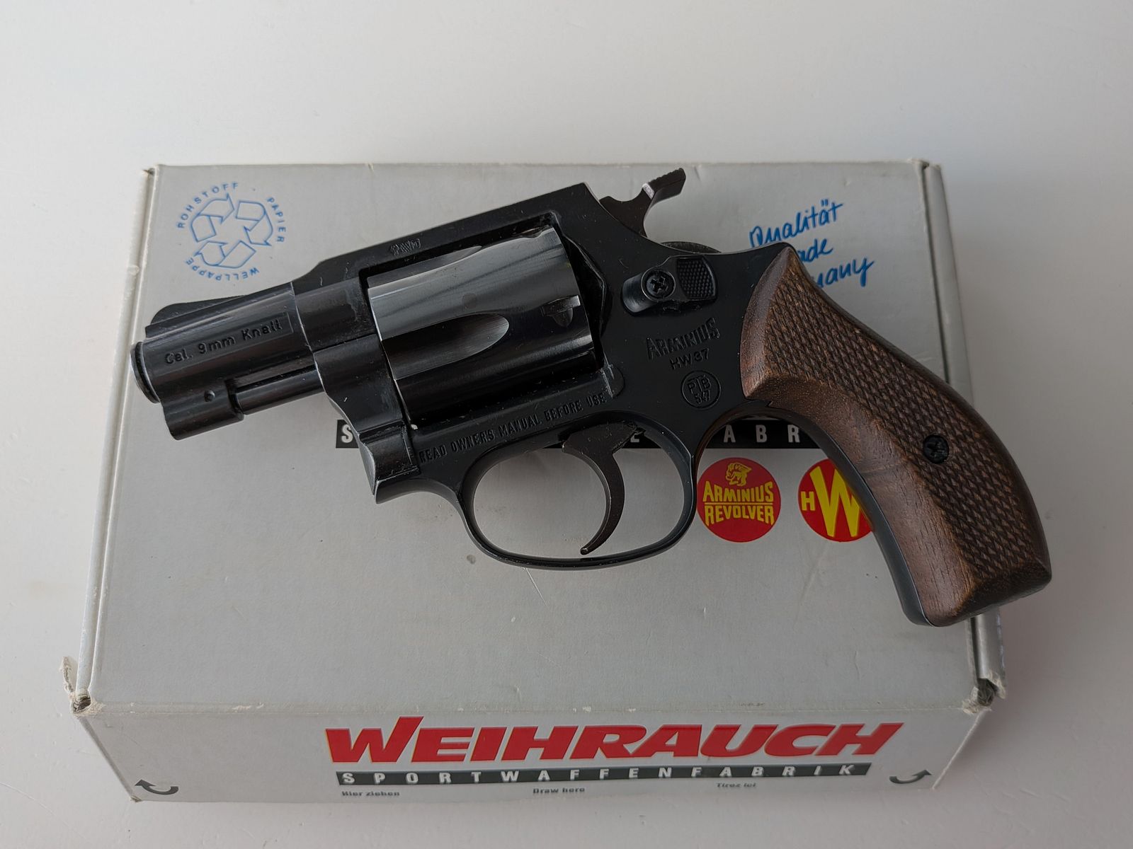 Arminius Weihrauch HW37 ++ Alte PTB 547++ Holzgriffe Schreckschuss Revolver 9mm Knall HW 37