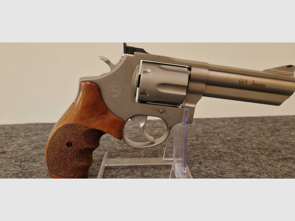 Taurus Revolver 669 Service - .357 Mag.