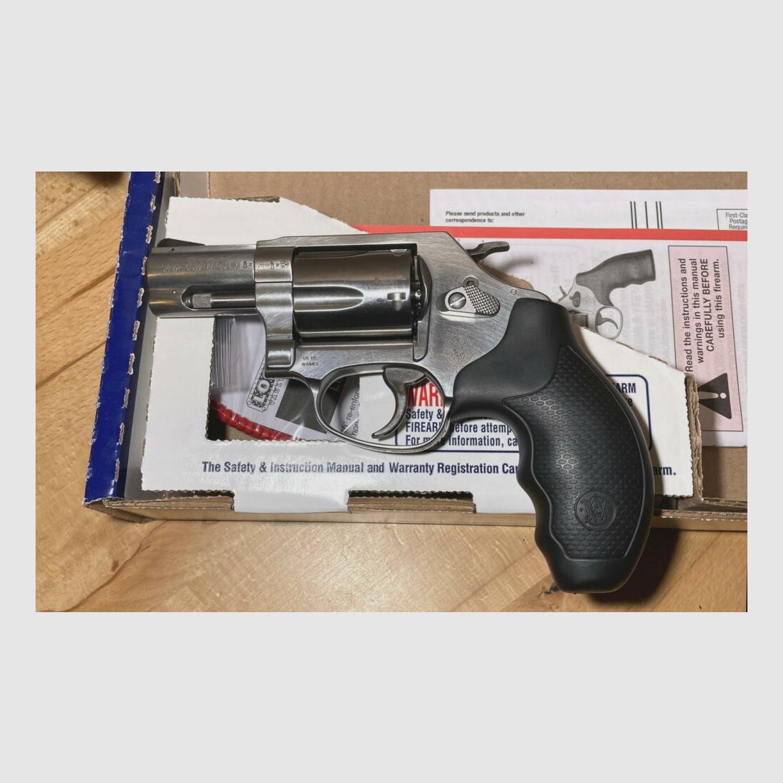 Smith & Wesson Modelo 60 con marco J de 5 disparos