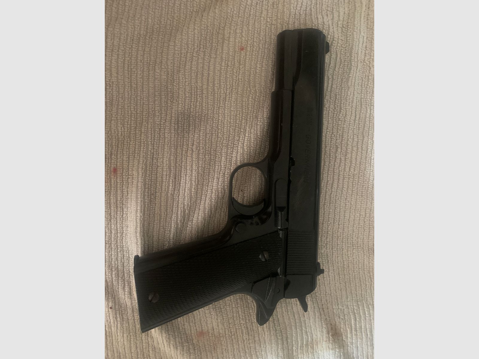 Reck Government 8 mm Schreckschuss