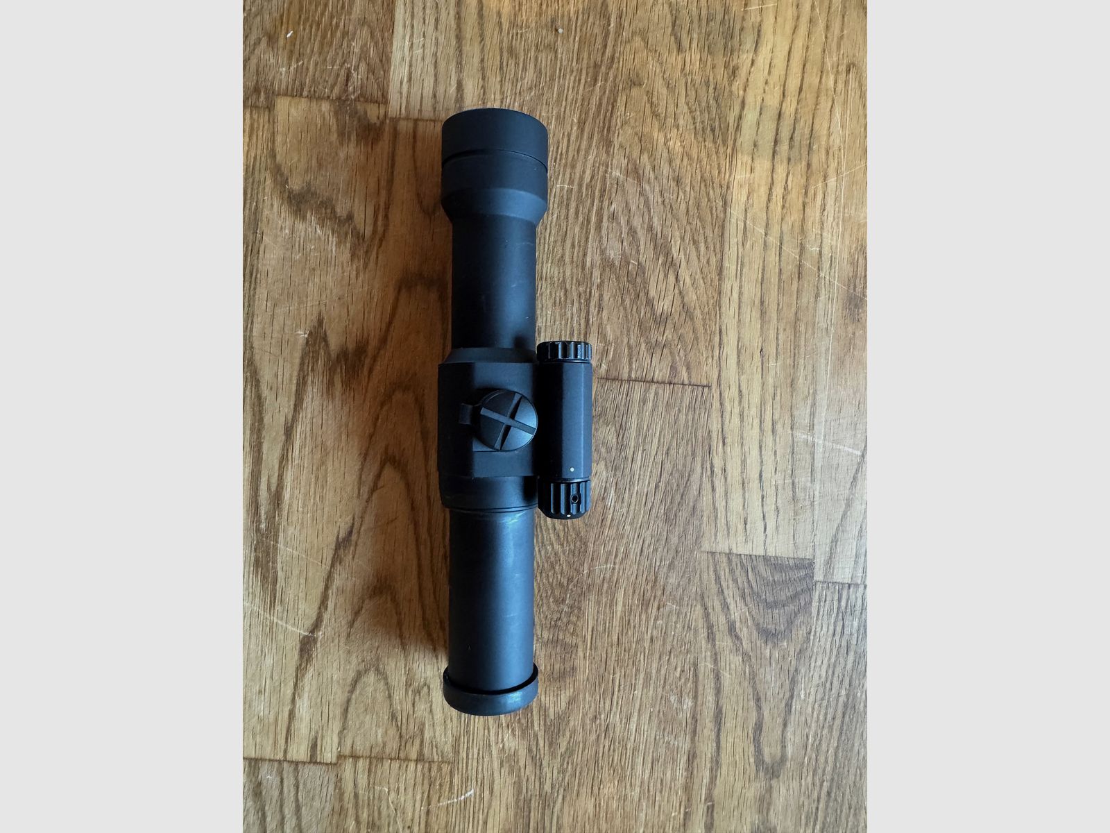 Aimpoint 9000L – 2 MOA Leuchtpunktvisier