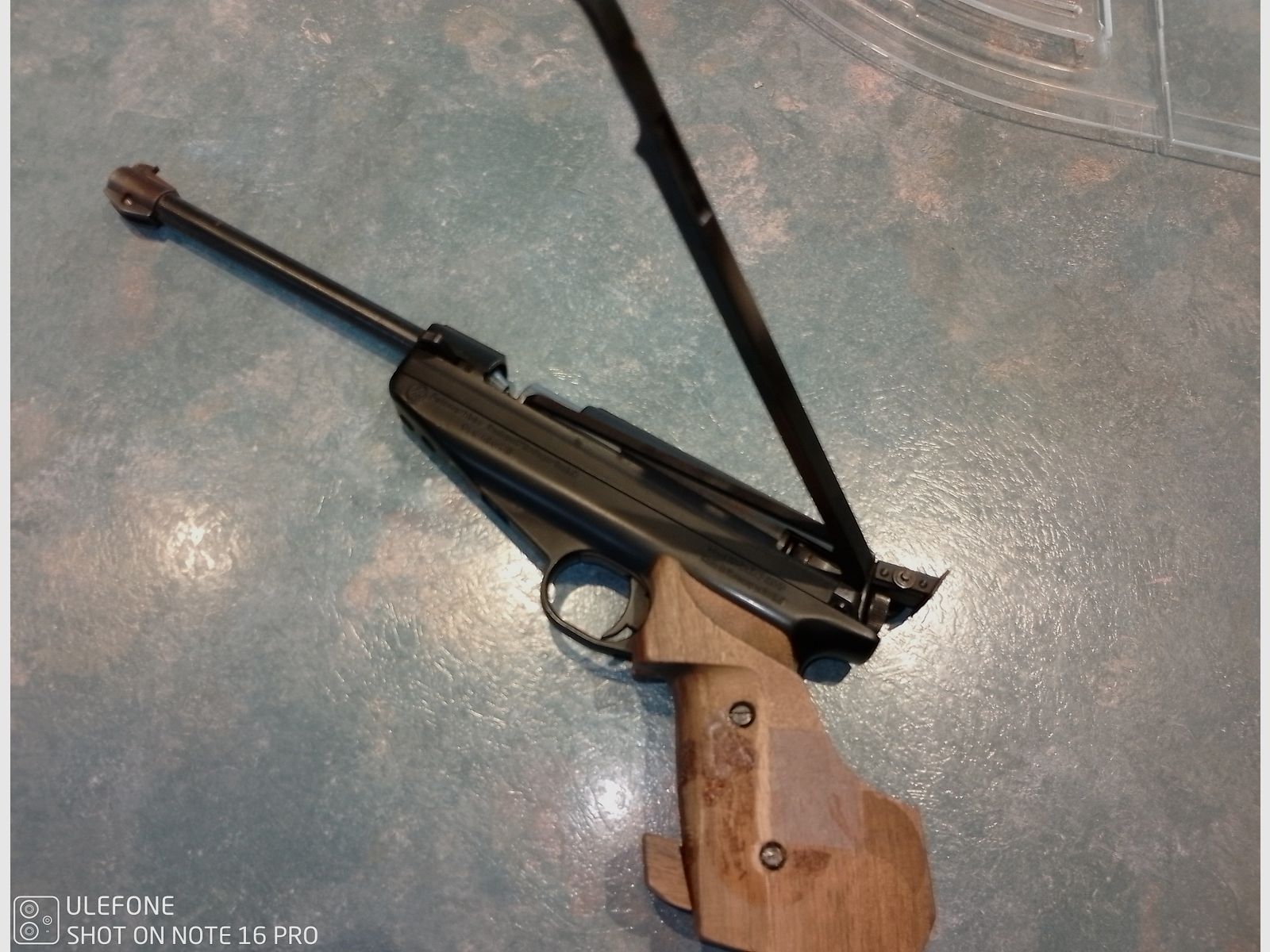 Pistola ad aria Feinwerkbau, arma da competizione, ottima precisione, precisione di tiro
