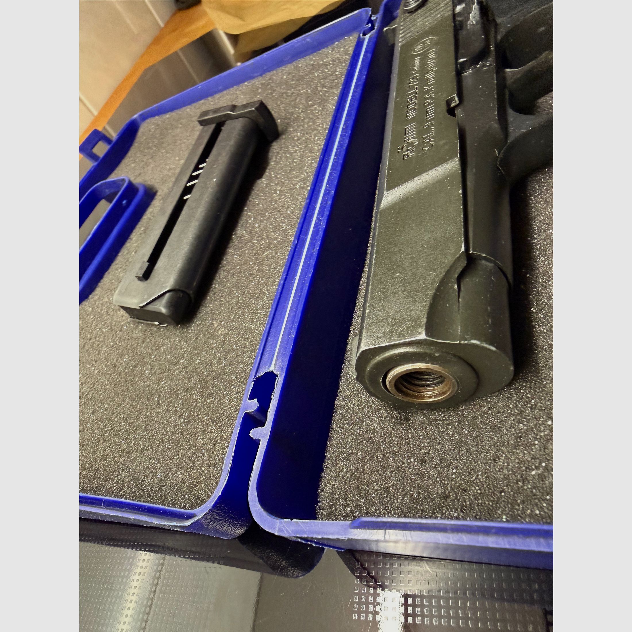 Röhm Modell 725 Die 9 mm PAK Schreckschuss / Gaspistole