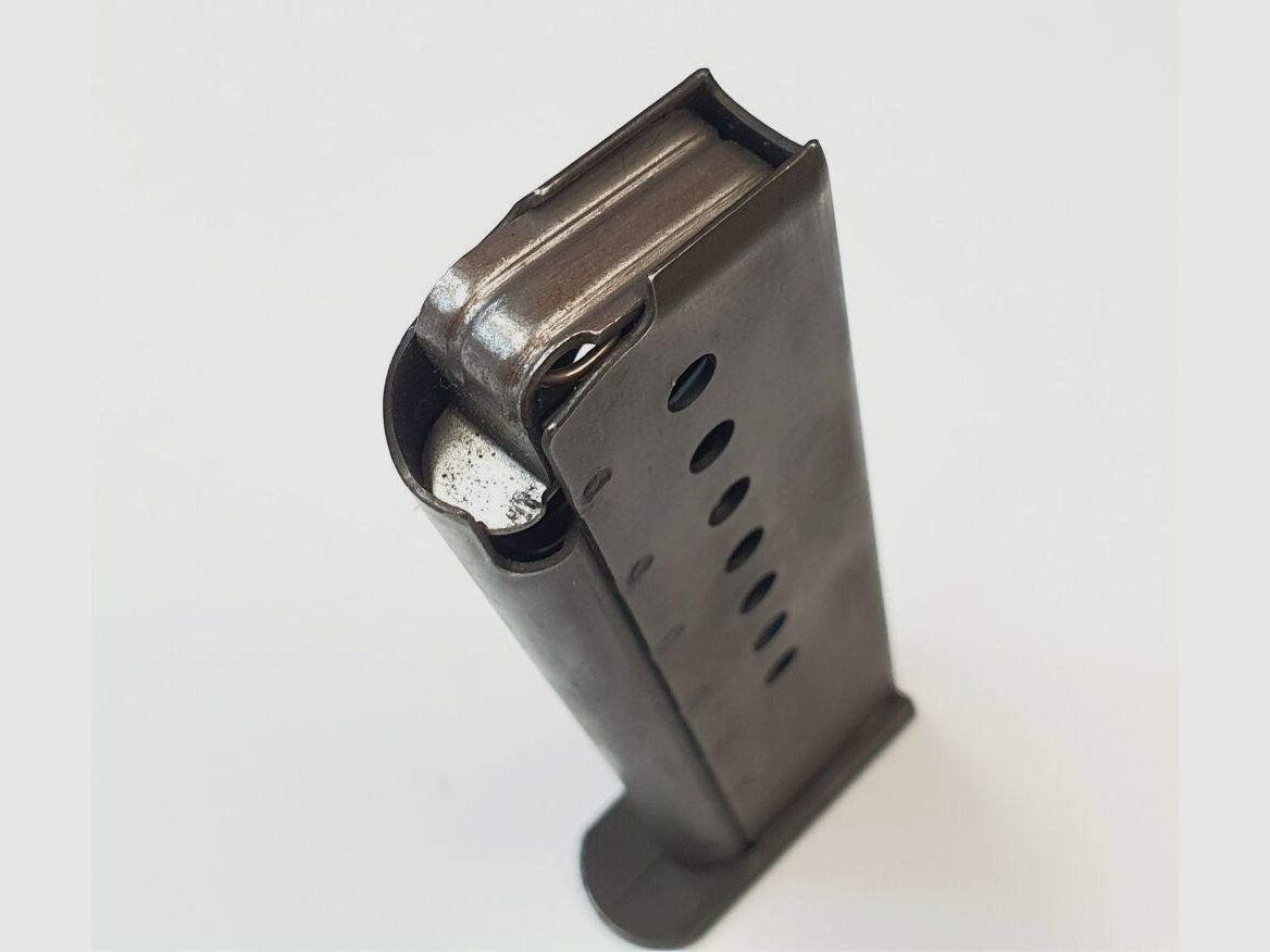 Carl Walther Waffenfabrik Ulm Magazine for Walther P1 Pistol Bundeswehr - 9mm Luger - 8 Rounds