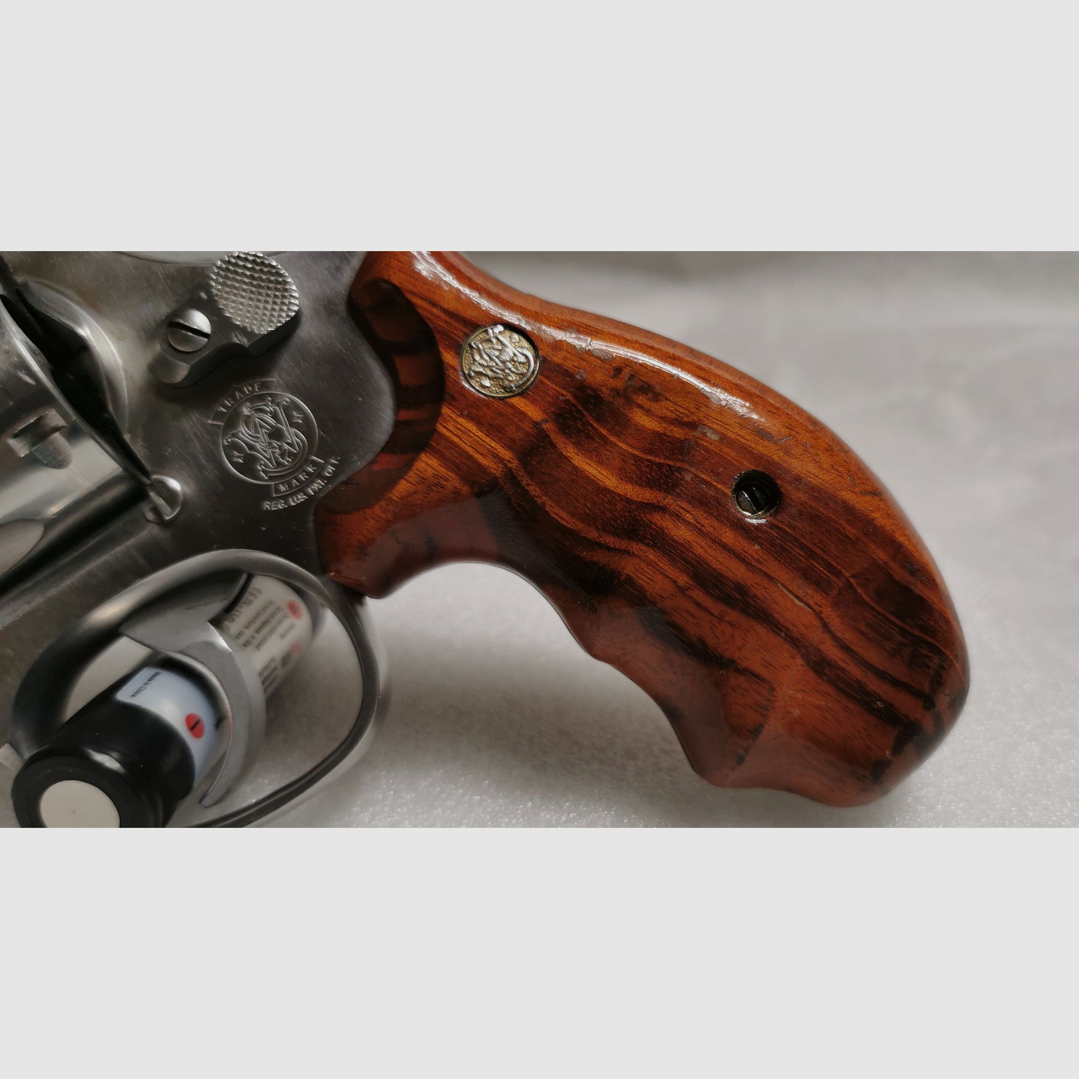 Revólver Smith & Wesson Modelo 686, Cal. 357 Magnum, 2,5 pulgadas, modelo especial