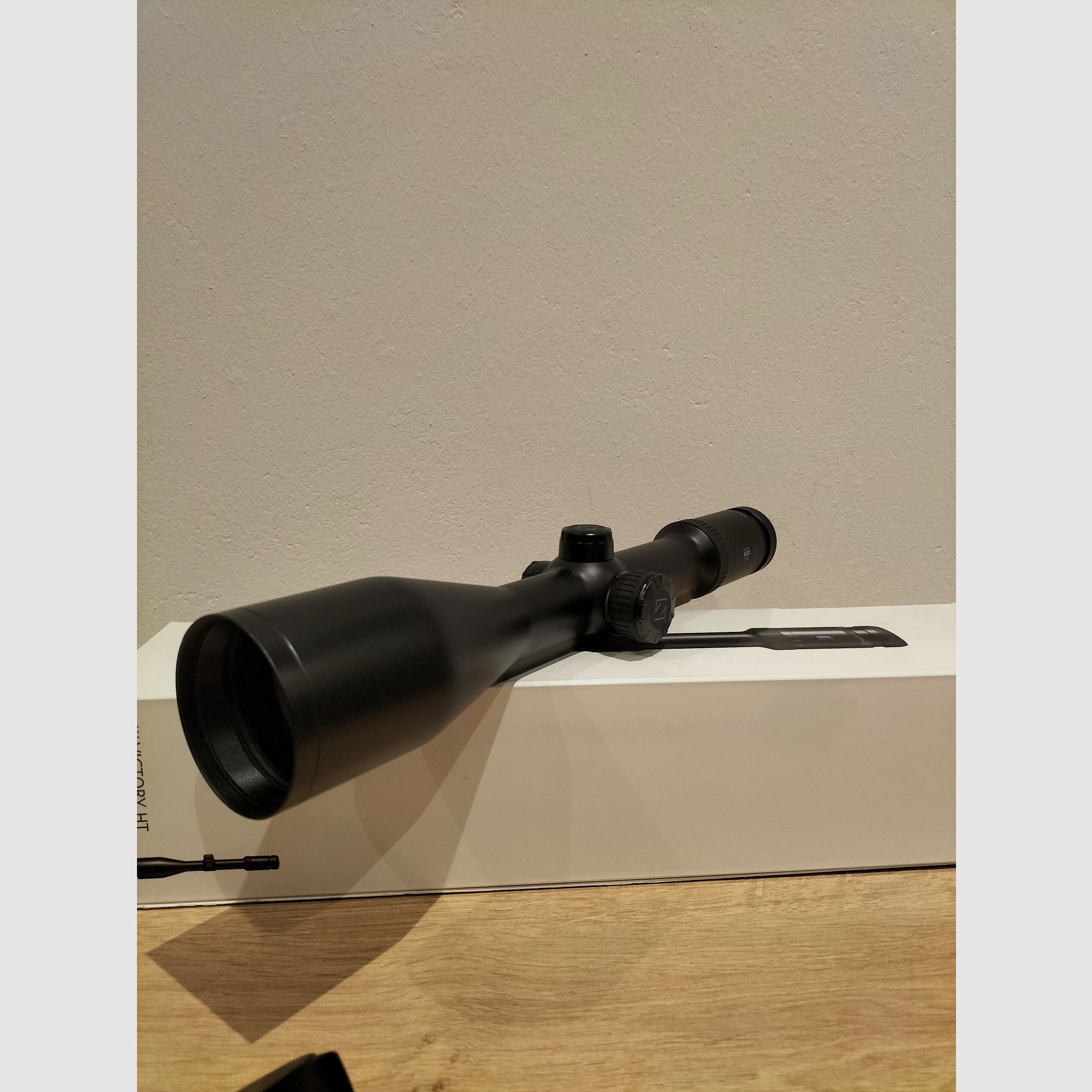 Zeiss Victory HT 3-12x56