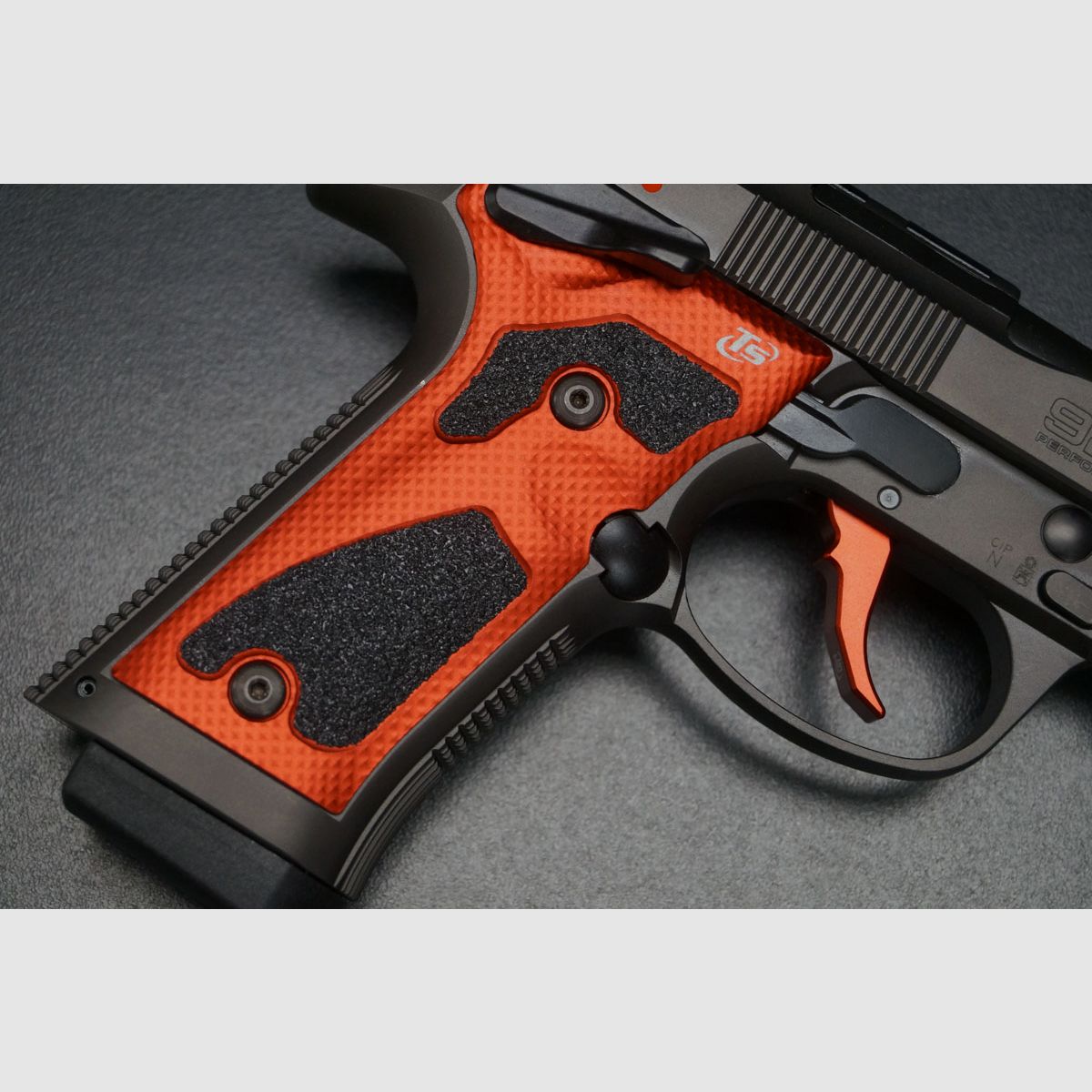 Beretta 92X Performance Dark Series Red, Bild 5 von 9