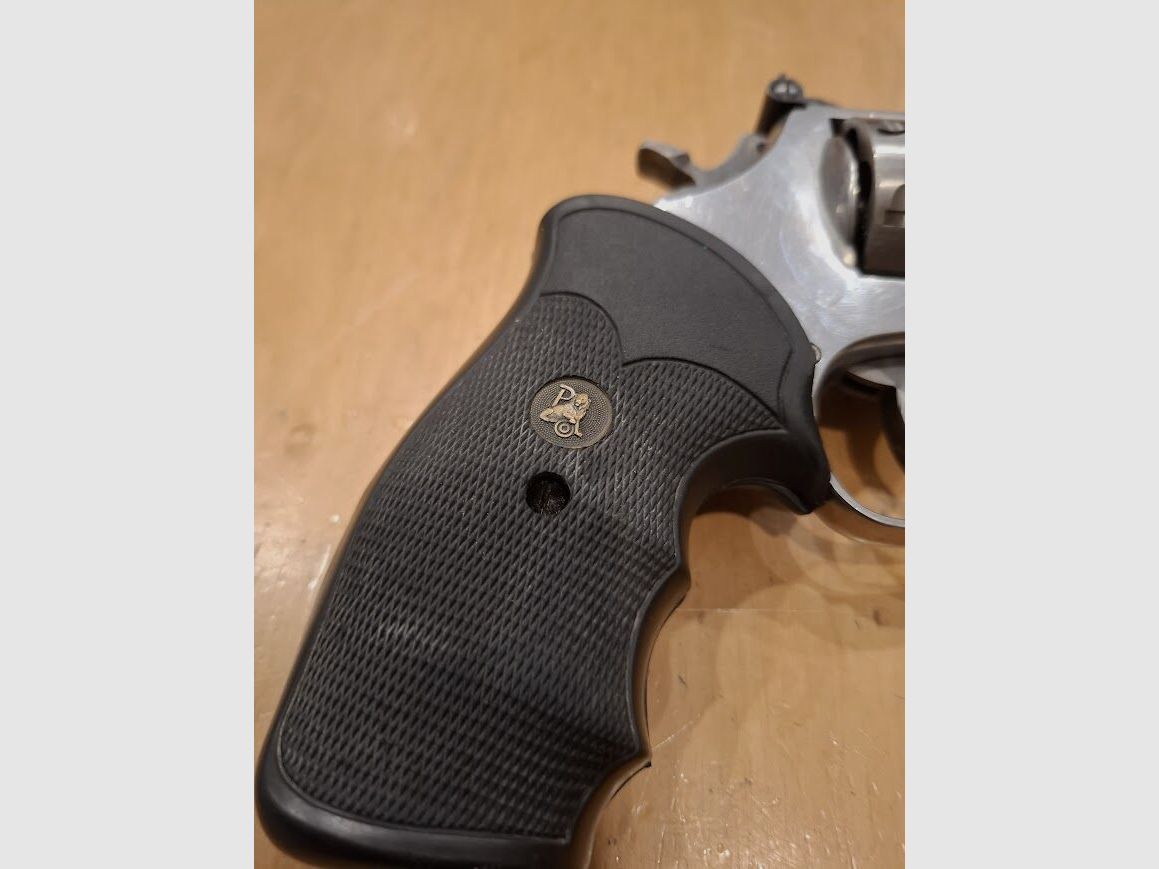 Smith & Wesson 686-4
