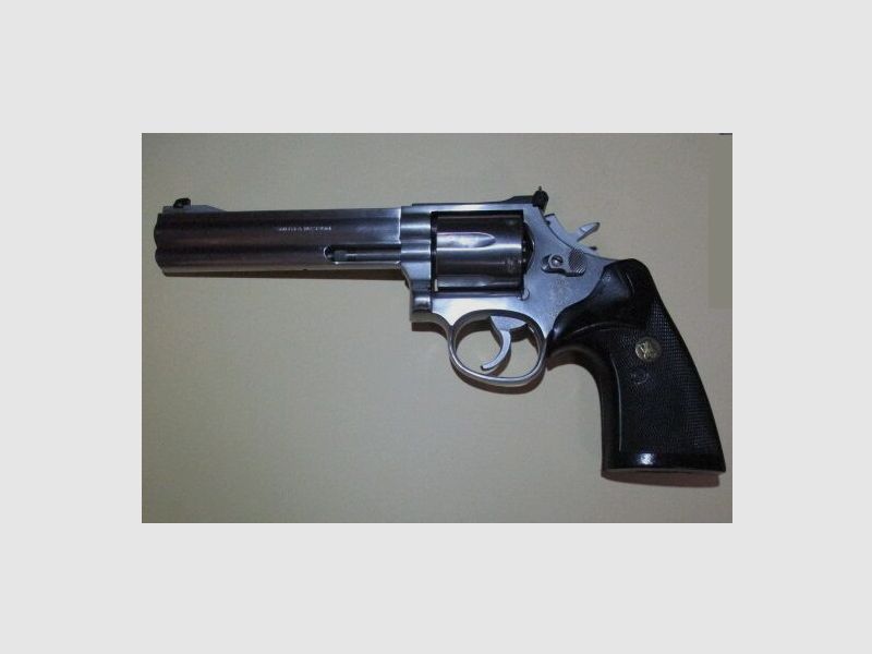 Revolver Smith & Wesson Mod. 686-3 6 Zoll mit Pachmayr Griff 686-3, Bild 2 von 2
