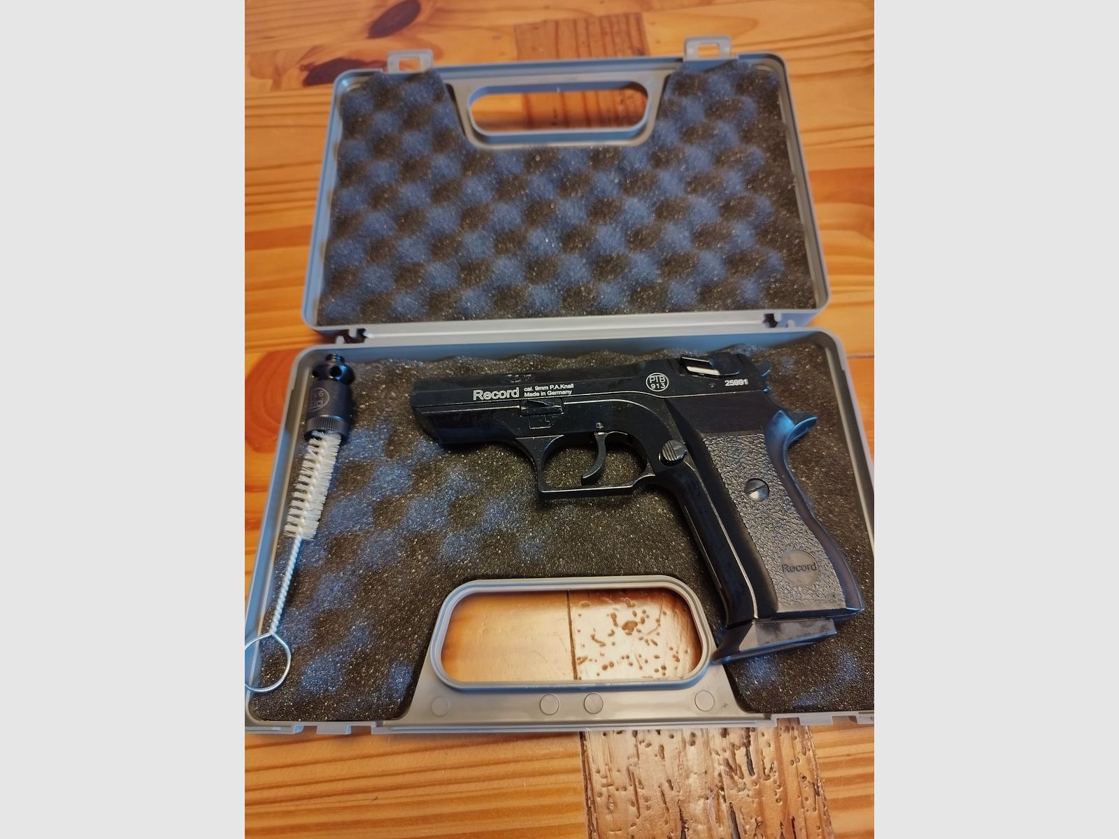 Record COP Schreckschuss Pistole 9 mm P.A.K brüniert !! Neuwaffe!!