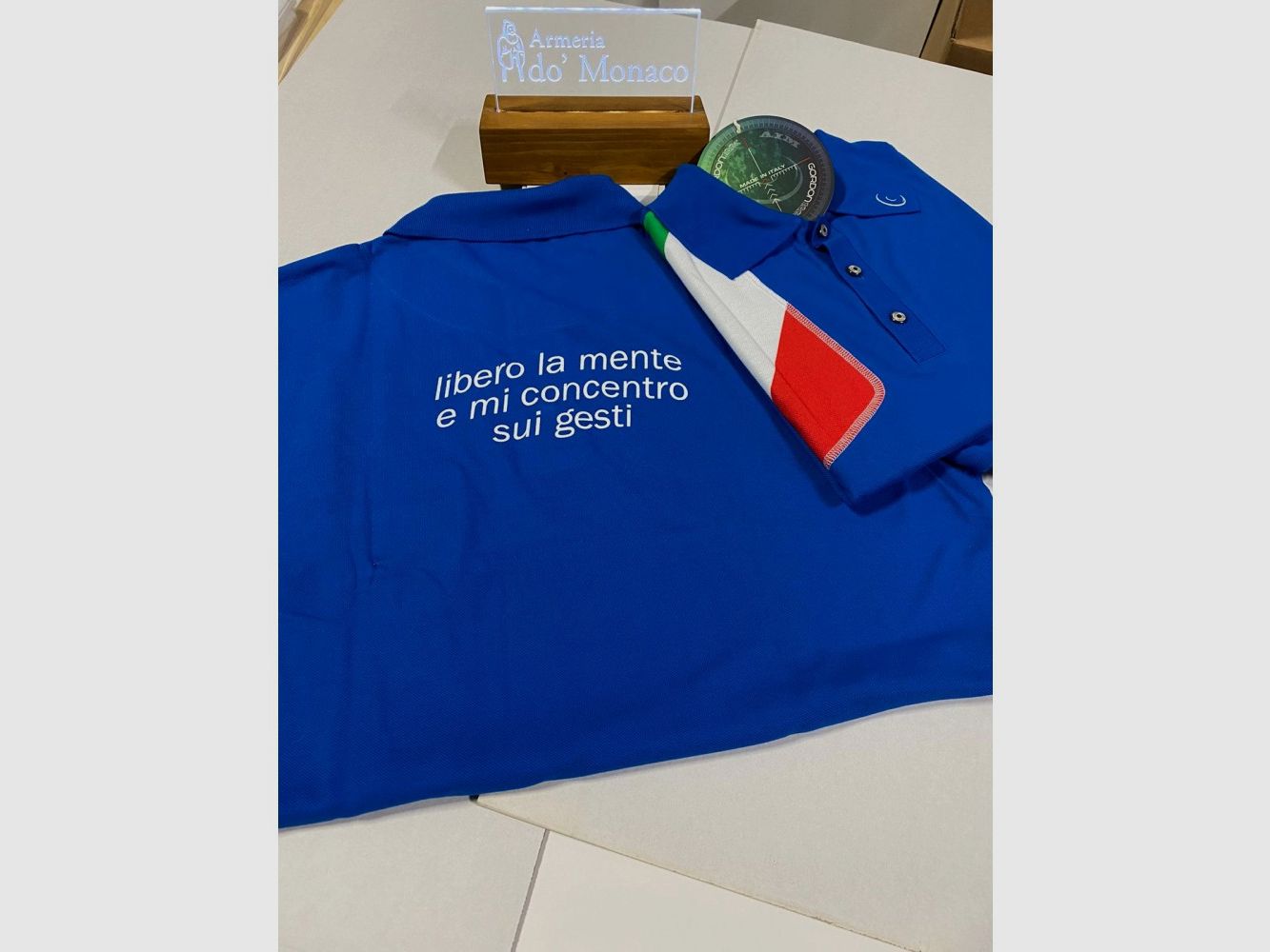 T-shirt con bandiera italiana