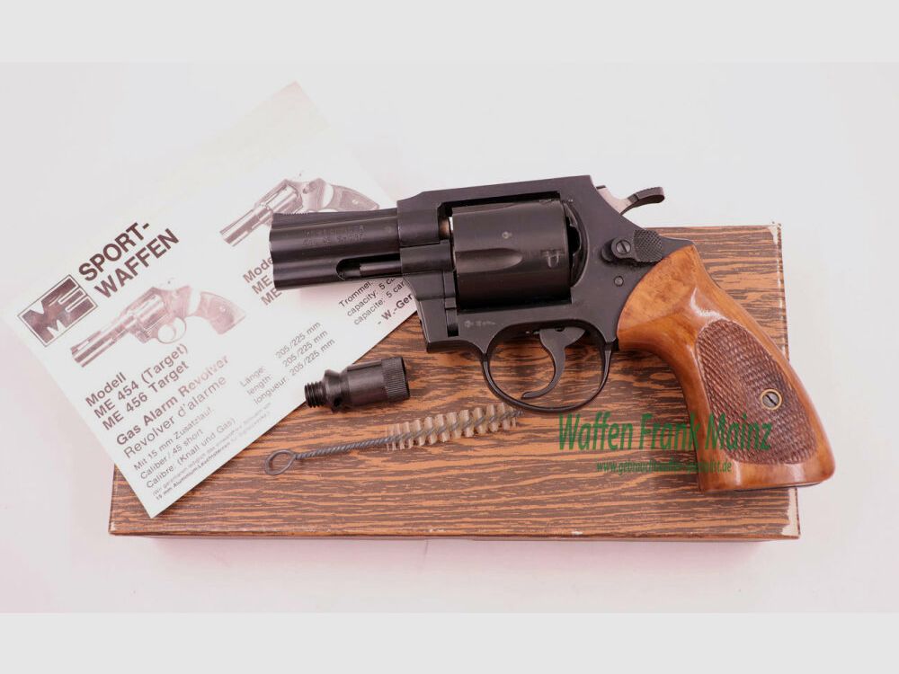 Melcher Cuno, Solingen ME 454 Officer .45short Knall