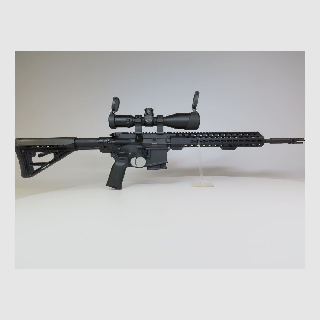 Schmeisser AR15 M5F incl. Optik