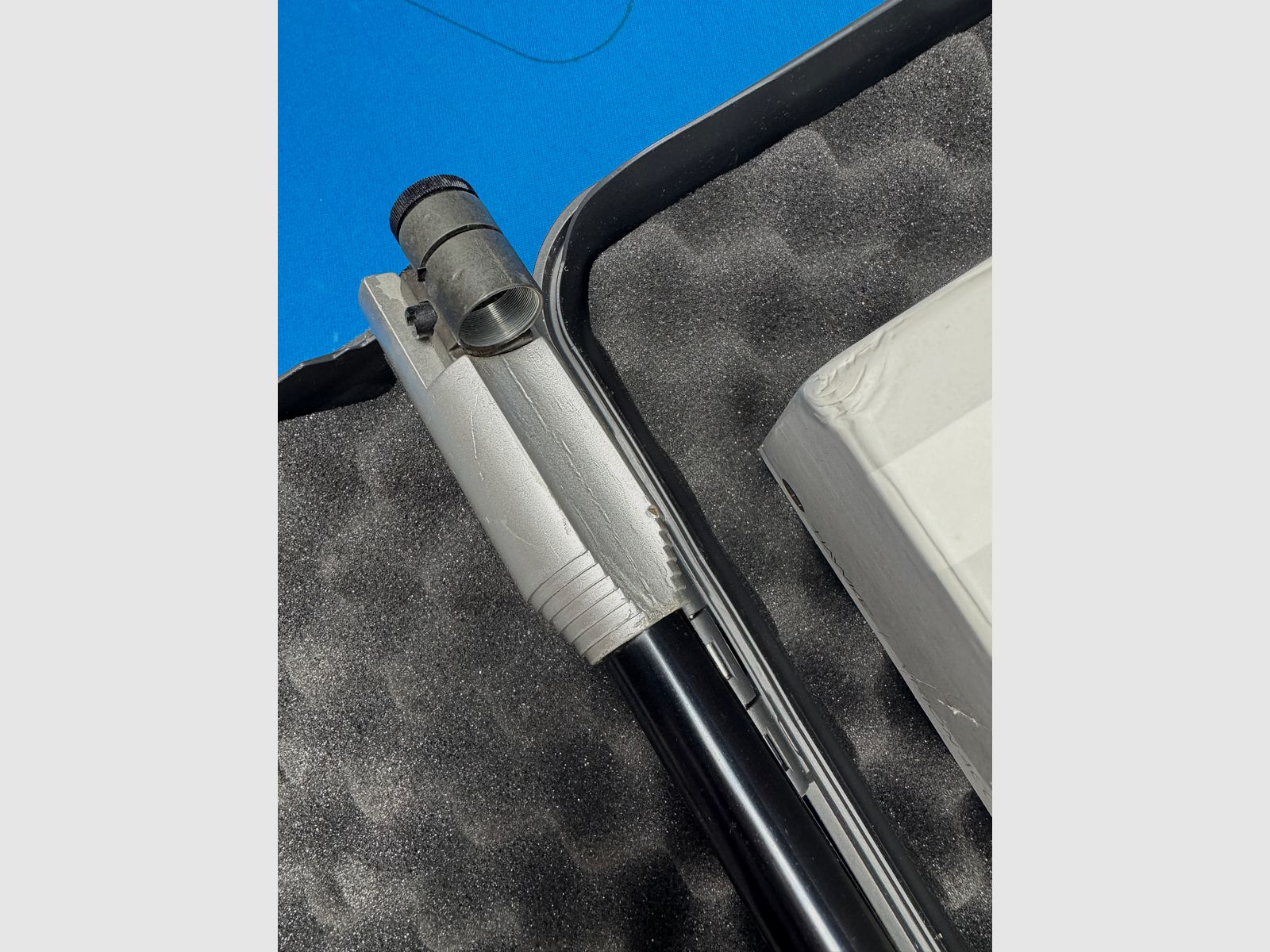 Feinwerkbau FWB 600 Field Target + Hawke Airmax 30 SF 8-32x50 AMX IR + FX Airguns Koffer