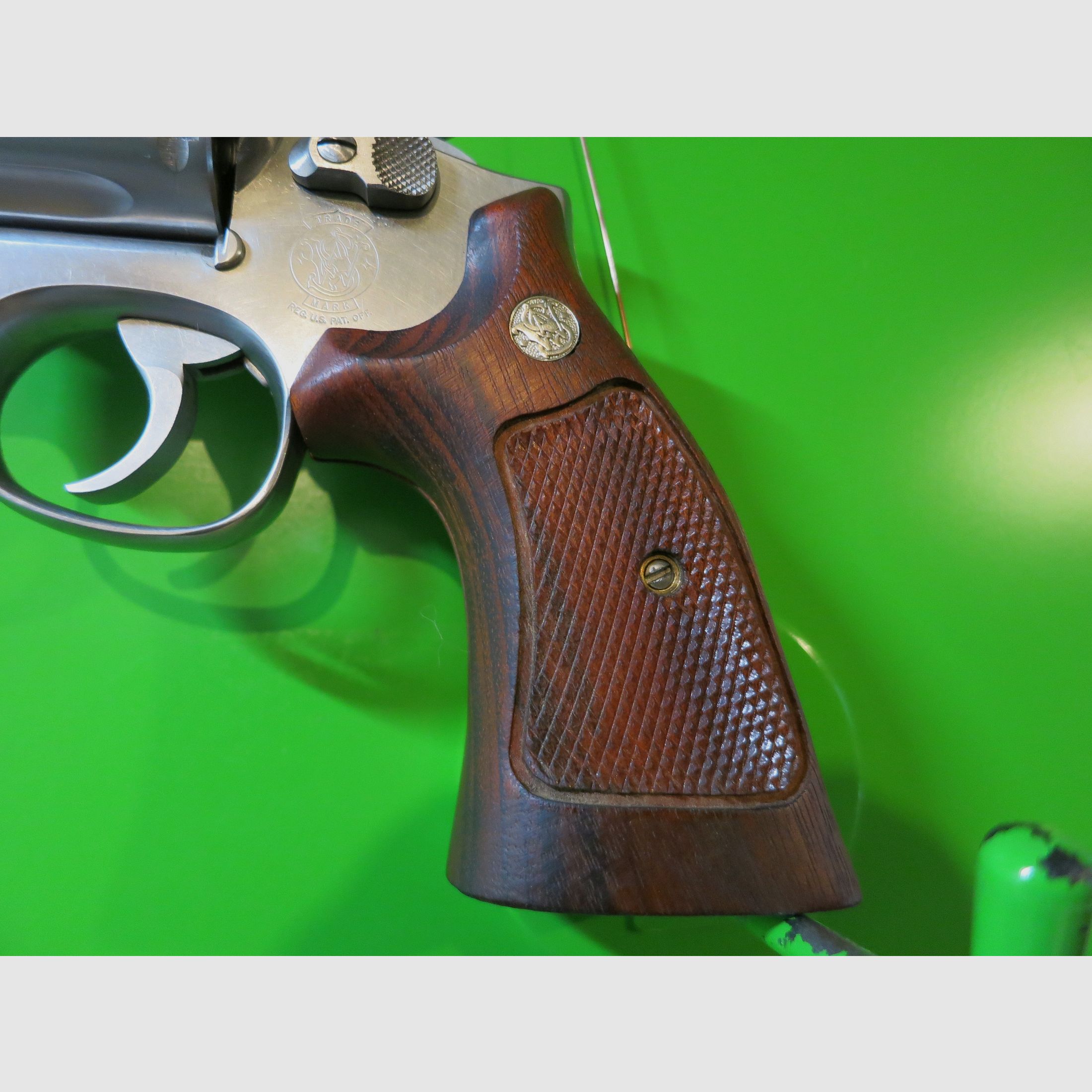 Revolver, SMITH&WESSON, Mod. 686 , .357 Magnum, 6" Lauf,  Edelstahl-Version (stainless)   #15-