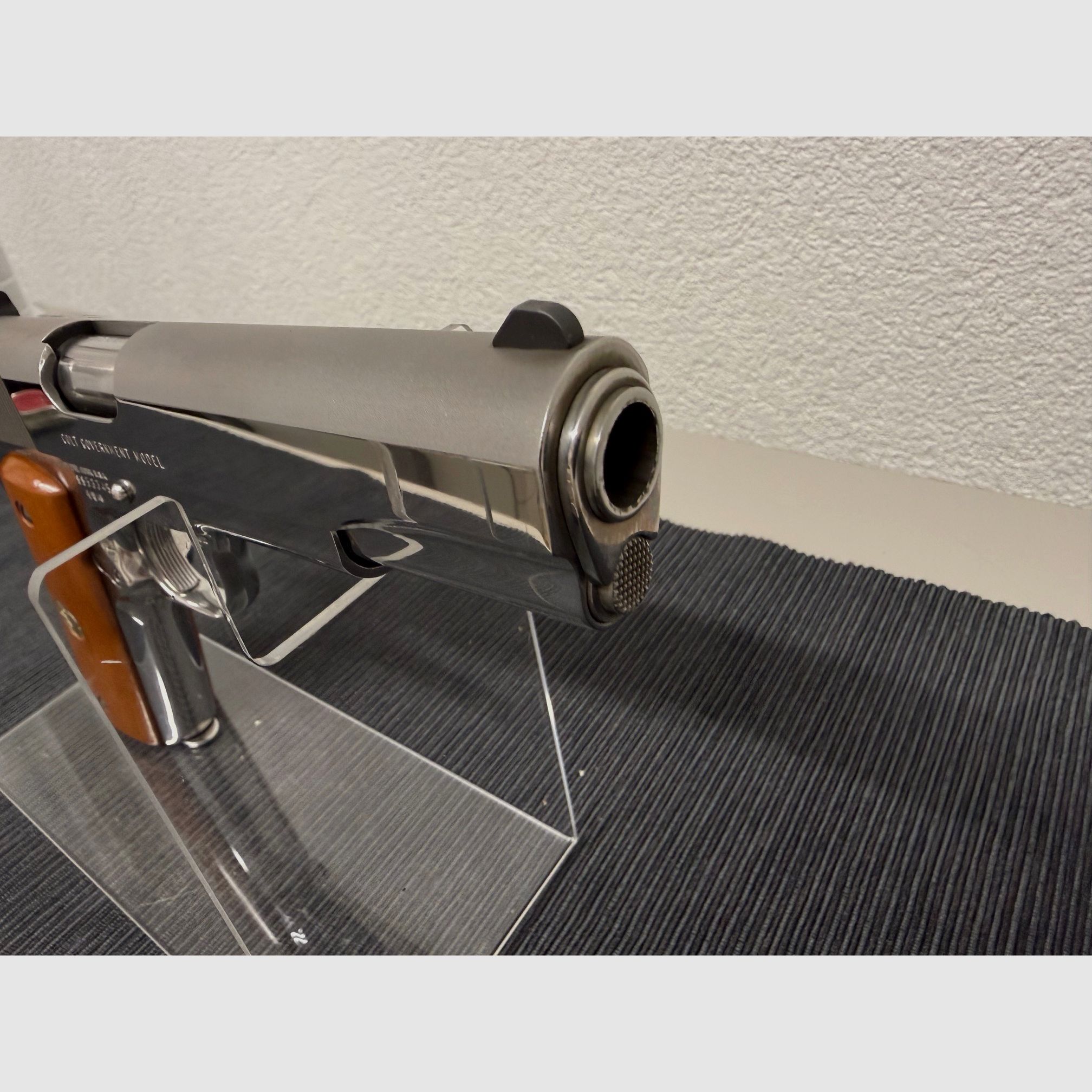 Colt MK IV Series 80 1911 Government in Chrom Kaliber .45Auto  ACP sehr selten!
