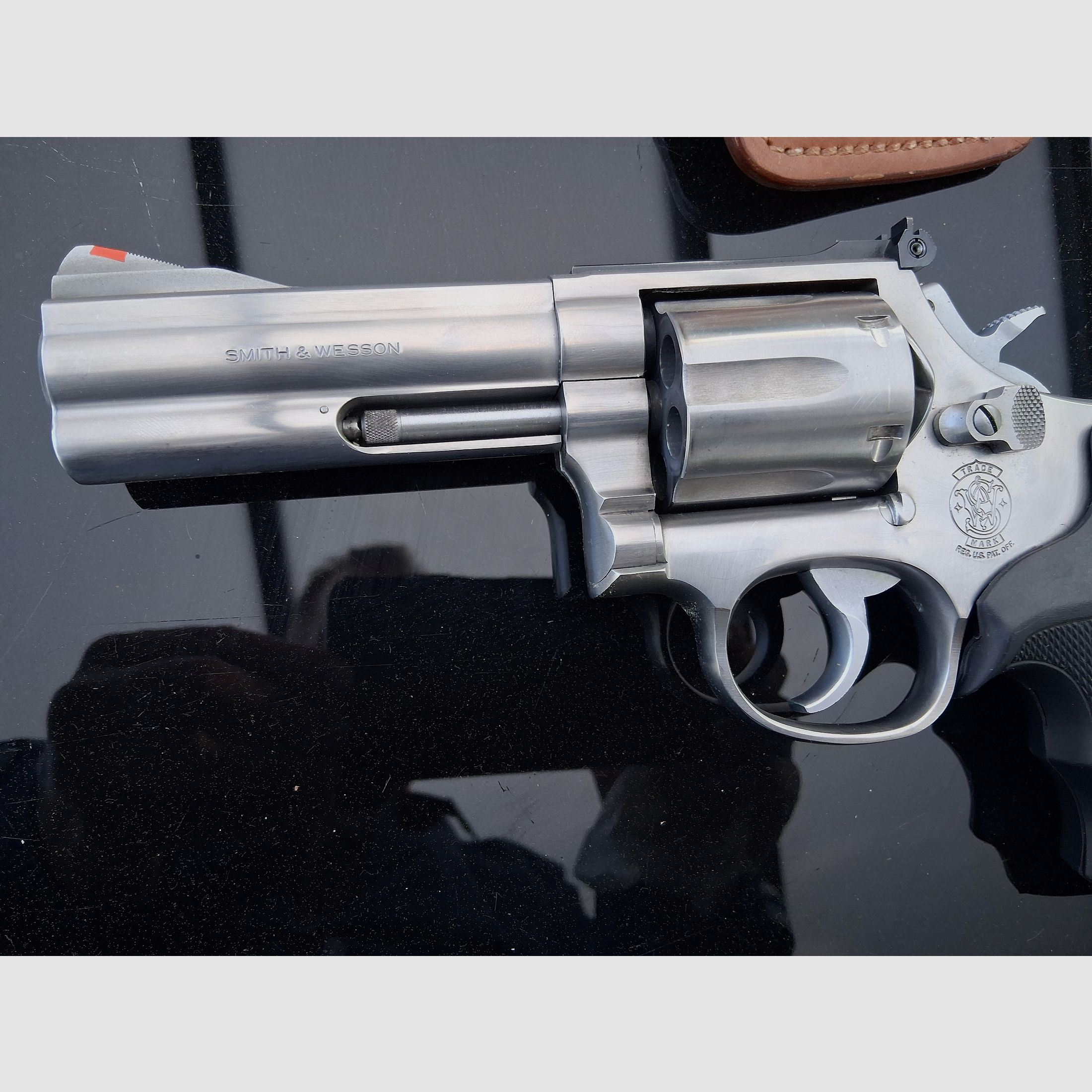Revolver  S & W  686   4 Zoll Lauflänge Kal.357mag