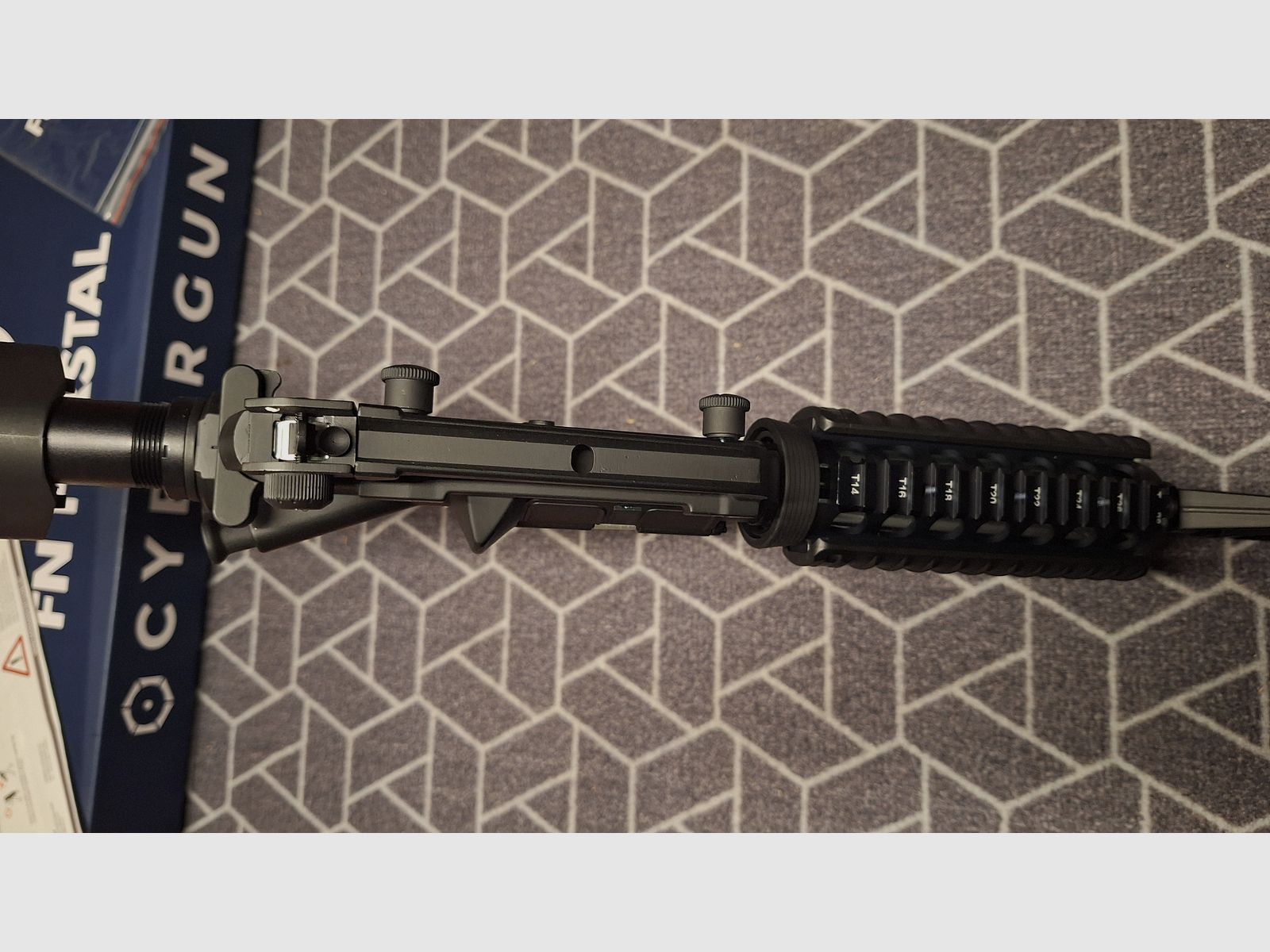 FN Herstal M4-03 Cybergun Carabina R.I.S. Calibro 4,5 BB-NUOVO!