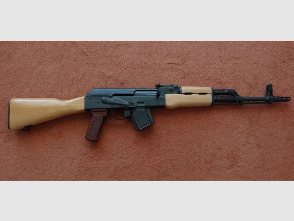 Cugir SL-Büchse; Cugir WS1-63 Holzschaft Cal.7,62x39mm