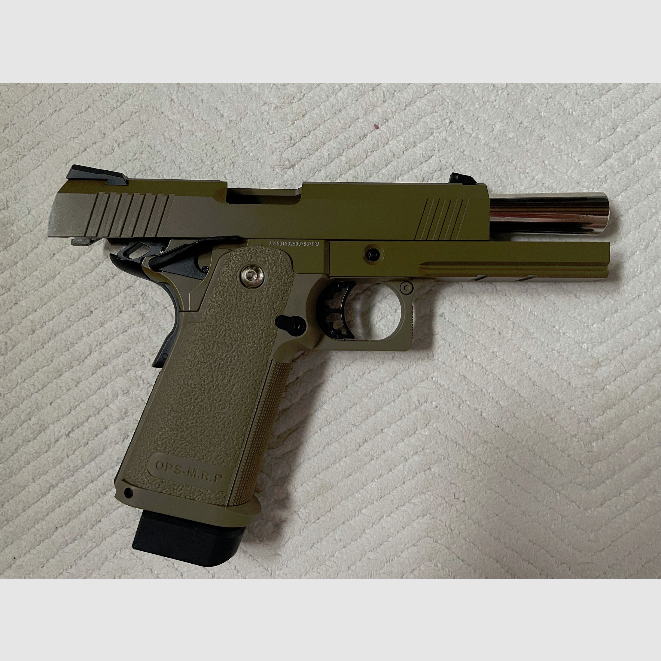GE 3303 Hi-Capa 4.3 Full Metal GBB, Tan 