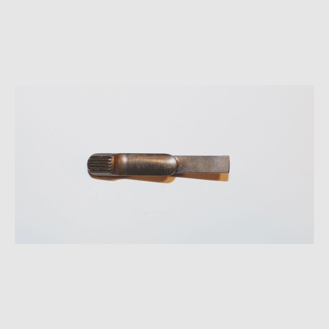 Waffenfabrik Bern Gebraucht Sperrhebel für Schweizer Ordonnanzpistole Parabellum 1906, Kal. 7,65mmPara, W+F P08