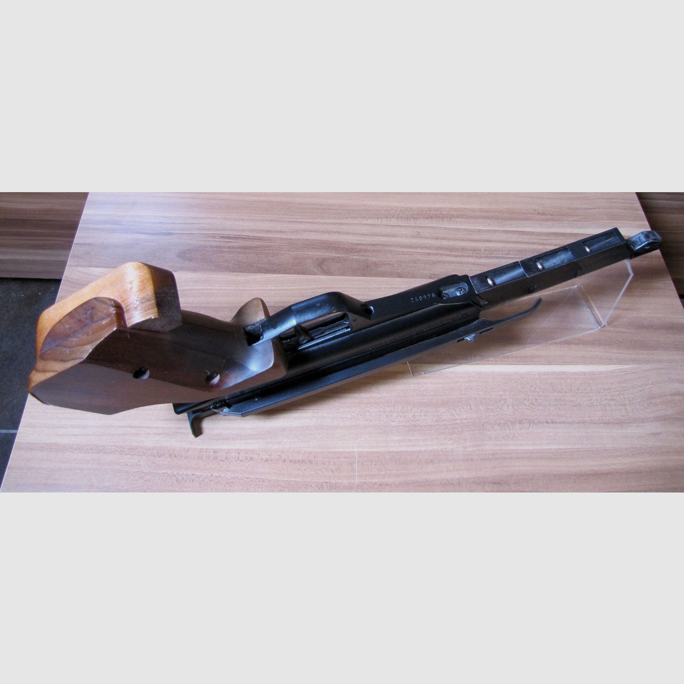 Match air pistol Feinwerkbau 80